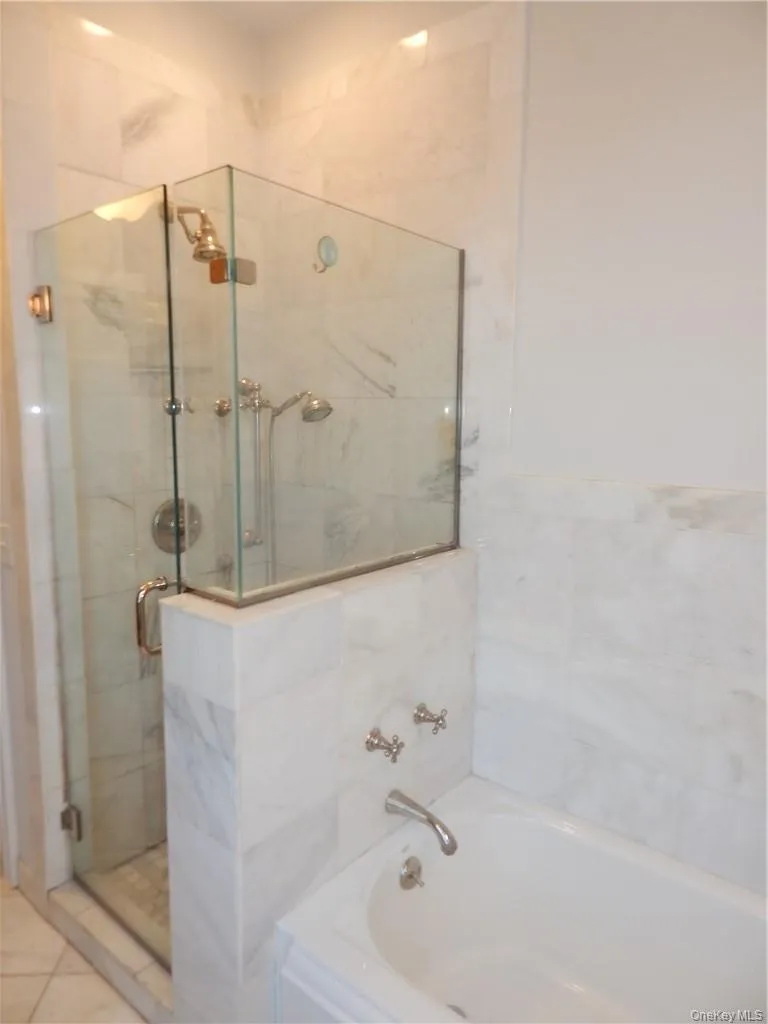 5 Washington Street, Greenburgh, NY, 2 Bedrooms Bedrooms, 4 Rooms Rooms,1 BathroomBathrooms,Residential Lease,Idx,Washington,0,950021 5 Washington Street, Greenburgh, NY, 2 Bedrooms Bedrooms, 4 Rooms Rooms,1 BathroomBathrooms,Residential Lease,Idx,Washington,0,950021