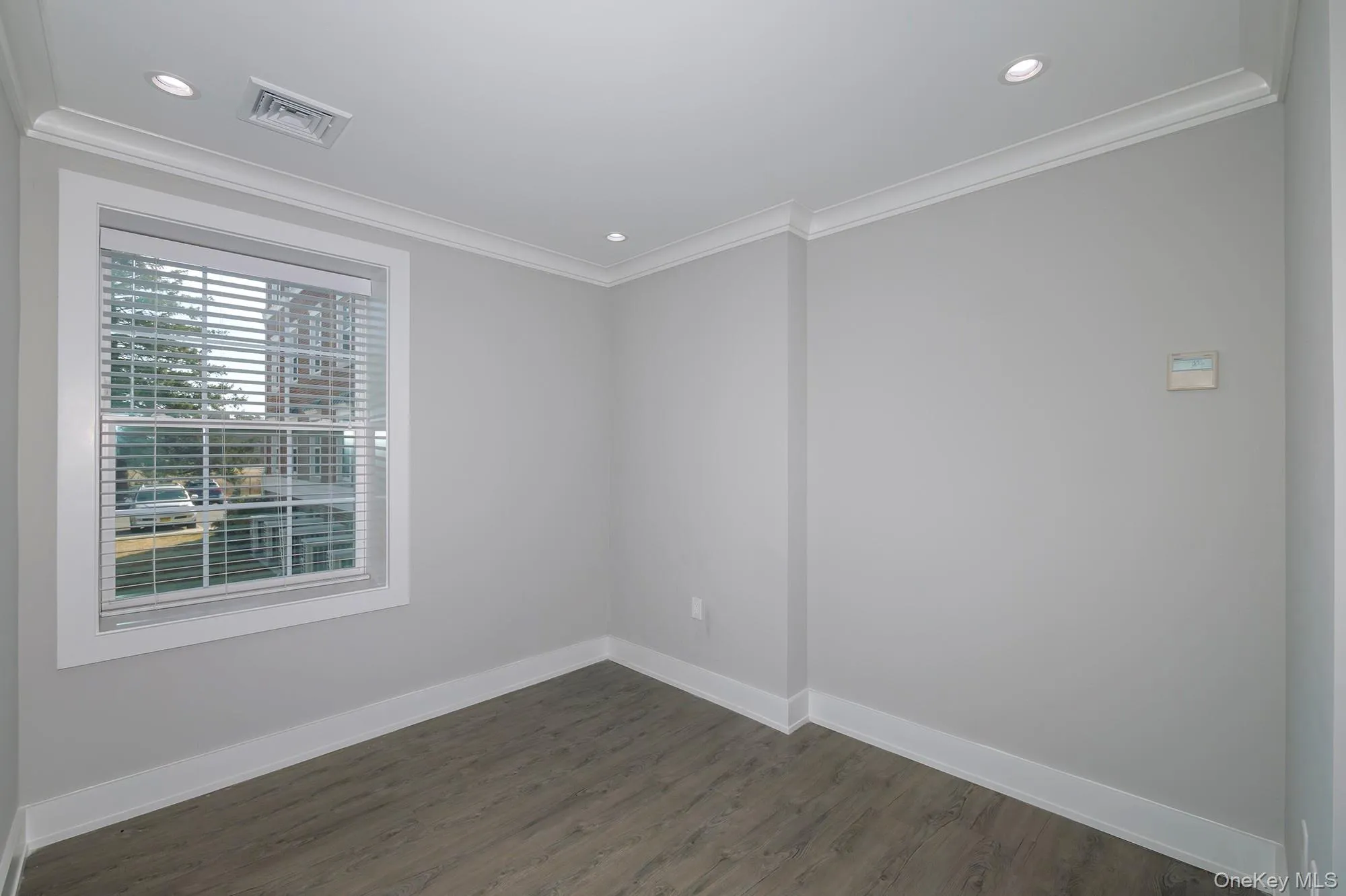 75 Circle Drive, Islip, NY, 2 Bedrooms Bedrooms, 5 Rooms Rooms,2 BathroomsBathrooms,Residential Lease,Idx,Circle,0,950040 75 Circle Drive, Islip, NY, 2 Bedrooms Bedrooms, 5 Rooms Rooms,2 BathroomsBathrooms,Residential Lease,Idx,Circle,0,950040