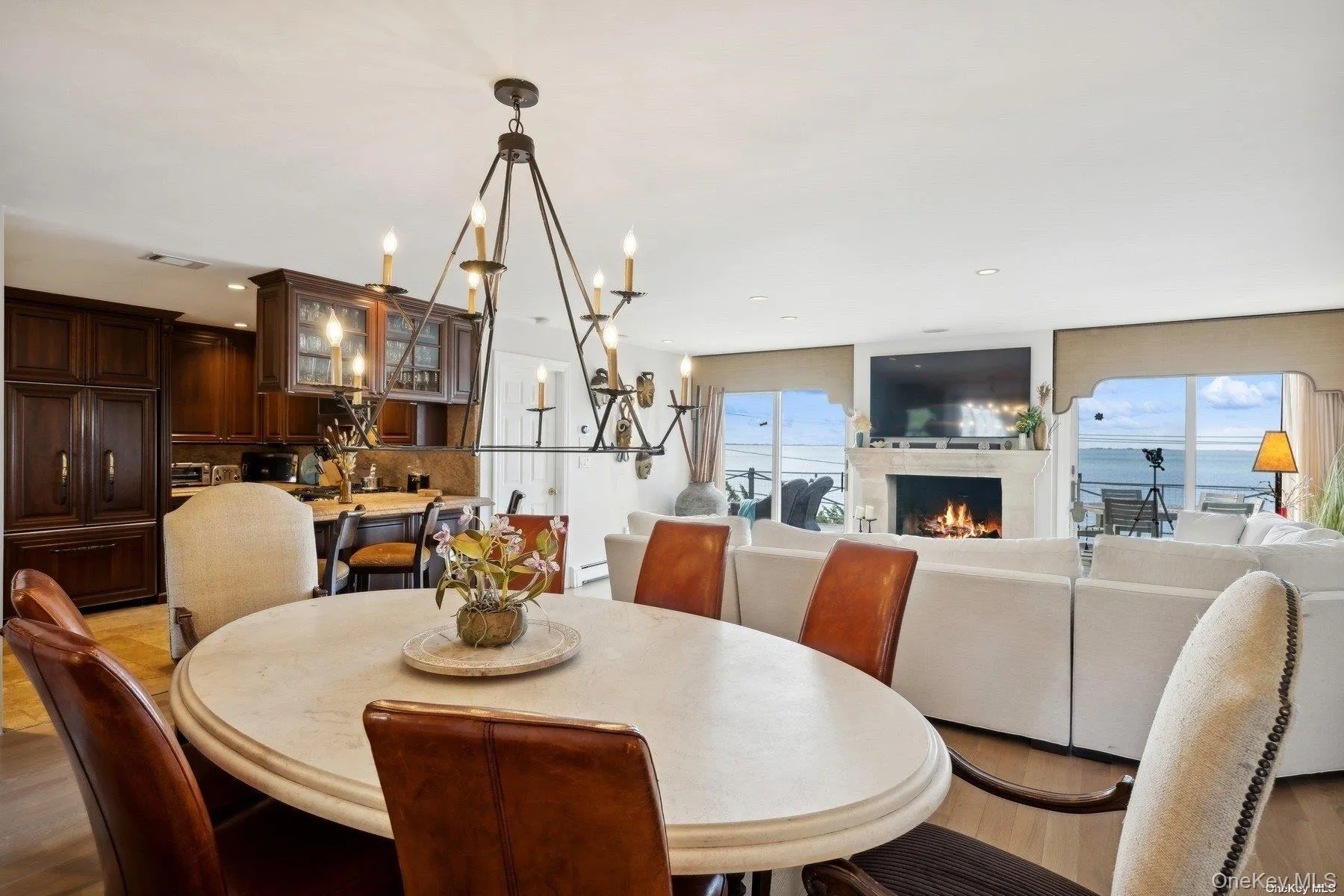 2 Hillover Road, Southampton, NY, 5 Bedrooms Bedrooms, 9 Rooms Rooms,3 BathroomsBathrooms,Residential Lease,For Rent,Hillover,0,950148 2 Hillover Road, Southampton, NY, 5 Bedrooms Bedrooms, 9 Rooms Rooms,3 BathroomsBathrooms,Residential Lease,For Rent,Hillover,0,950148
