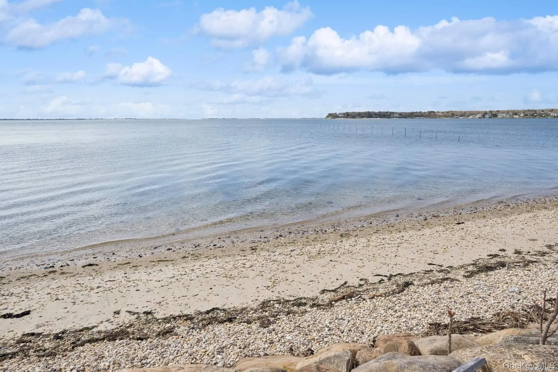 2 Hillover Road, Southampton, NY, 5 Bedrooms Bedrooms, 9 Rooms Rooms,3 BathroomsBathrooms,Residential Lease,For Rent,Hillover,0,950148 2 Hillover Road, Southampton, NY, 5 Bedrooms Bedrooms, 9 Rooms Rooms,3 BathroomsBathrooms,Residential Lease,For Rent,Hillover,0,950148