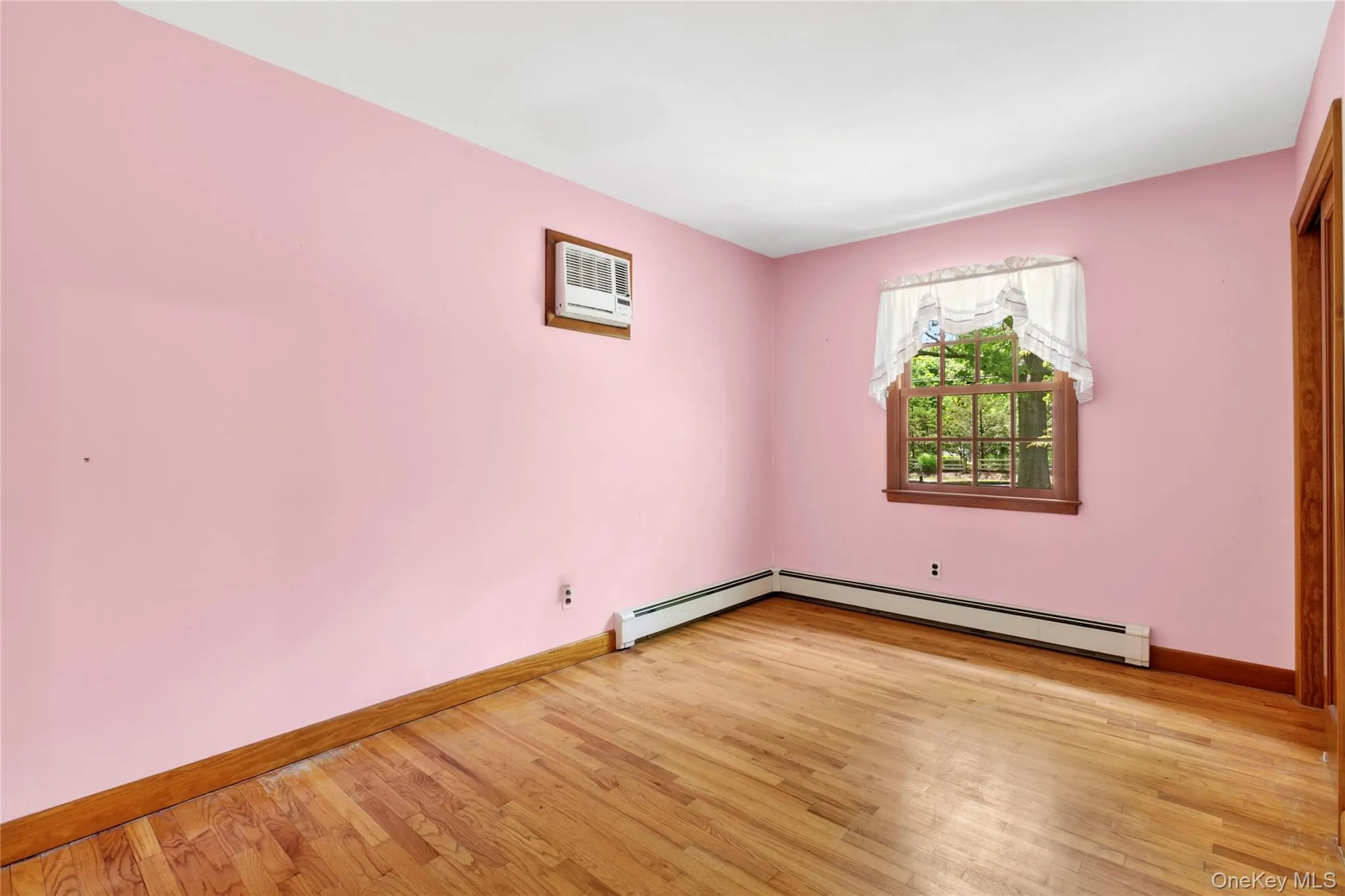 250 Paradise Point Road, Southold, NY, 4 Bedrooms Bedrooms, 9 Rooms Rooms,3 BathroomsBathrooms,Residential,For Rent,Paradise Point,0,950174 250 Paradise Point Road, Southold, NY, 4 Bedrooms Bedrooms, 9 Rooms Rooms,3 BathroomsBathrooms,Residential,For Rent,Paradise Point,0,950174