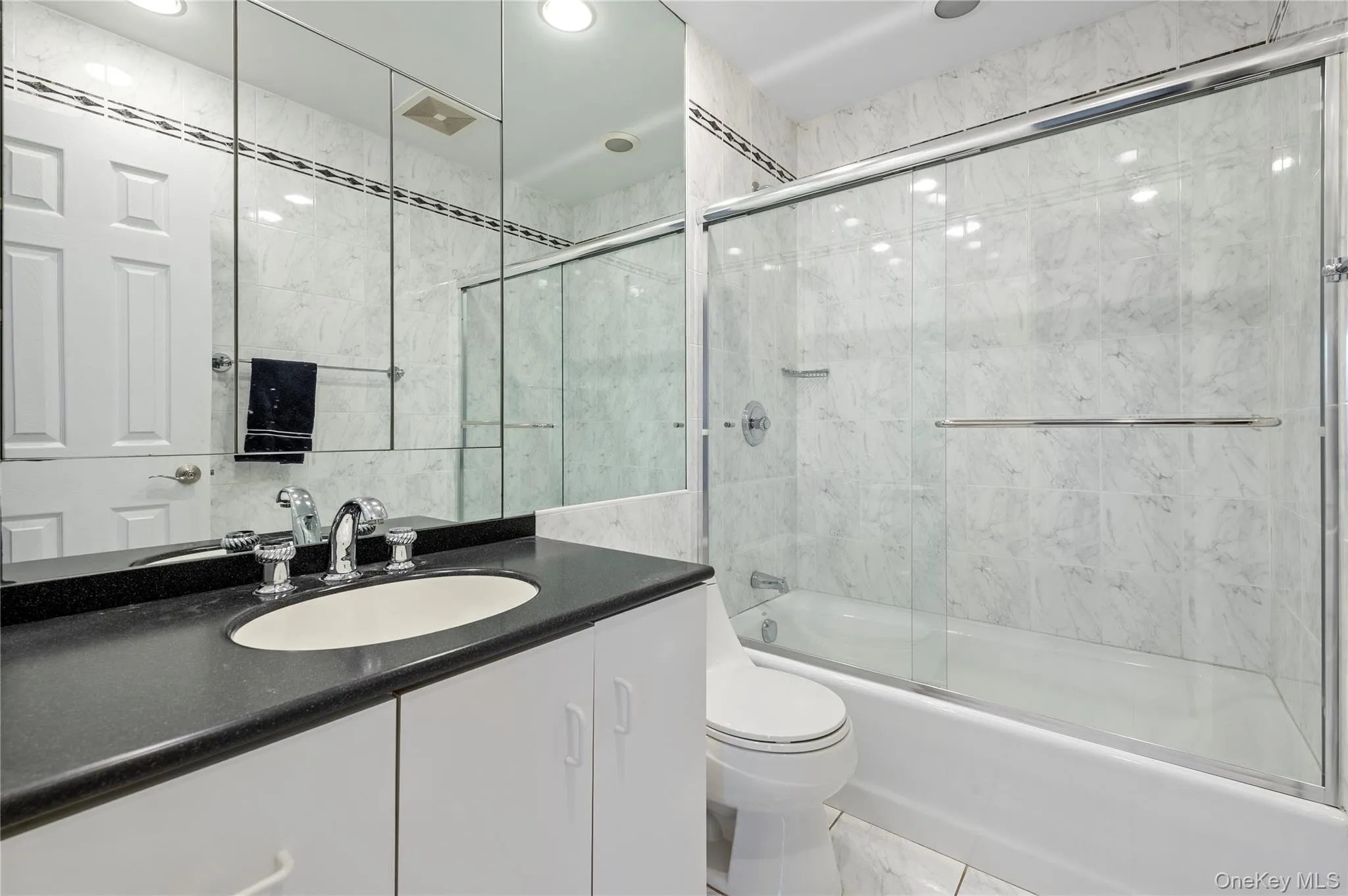 20 Steuben Drive, Oyster Bay, NY, 5 Bedrooms Bedrooms, 10 Rooms Rooms,2 BathroomsBathrooms,Residential Lease,Idx,Steuben,0,950209 20 Steuben Drive, Oyster Bay, NY, 5 Bedrooms Bedrooms, 10 Rooms Rooms,2 BathroomsBathrooms,Residential Lease,Idx,Steuben,0,950209