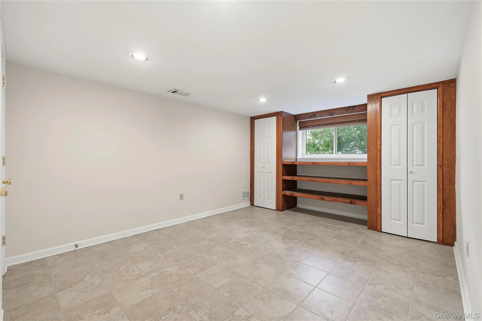 20 Steuben Drive, Oyster Bay, NY, 5 Bedrooms Bedrooms, 10 Rooms Rooms,2 BathroomsBathrooms,Residential Lease,Idx,Steuben,0,950209 20 Steuben Drive, Oyster Bay, NY, 5 Bedrooms Bedrooms, 10 Rooms Rooms,2 BathroomsBathrooms,Residential Lease,Idx,Steuben,0,950209