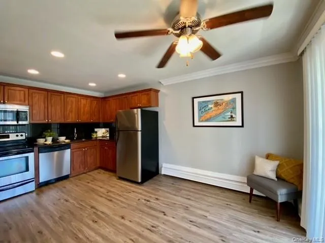 399D Great East Neck Road, Babylon, NY, 1 Bedroom Bedrooms, 4 Rooms Rooms,1 BathroomBathrooms,Residential Lease,Idx,Great East Neck,0,950323 399D Great East Neck Road, Babylon, NY, 1 Bedroom Bedrooms, 4 Rooms Rooms,1 BathroomBathrooms,Residential Lease,Idx,Great East Neck,0,950323