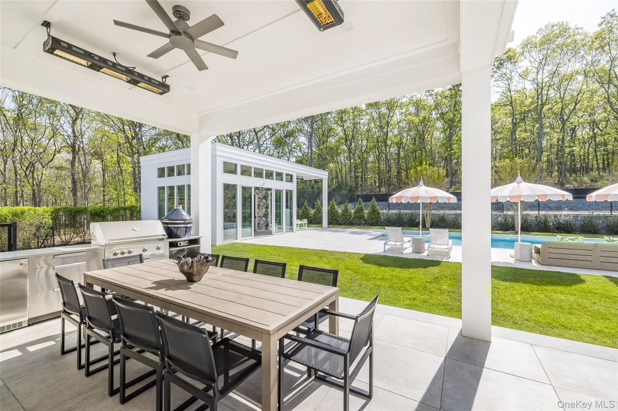 Built in Outdoor Kitchen, BBQ, Cooker Built in Outdoor Kitchen, BBQ, Cooker