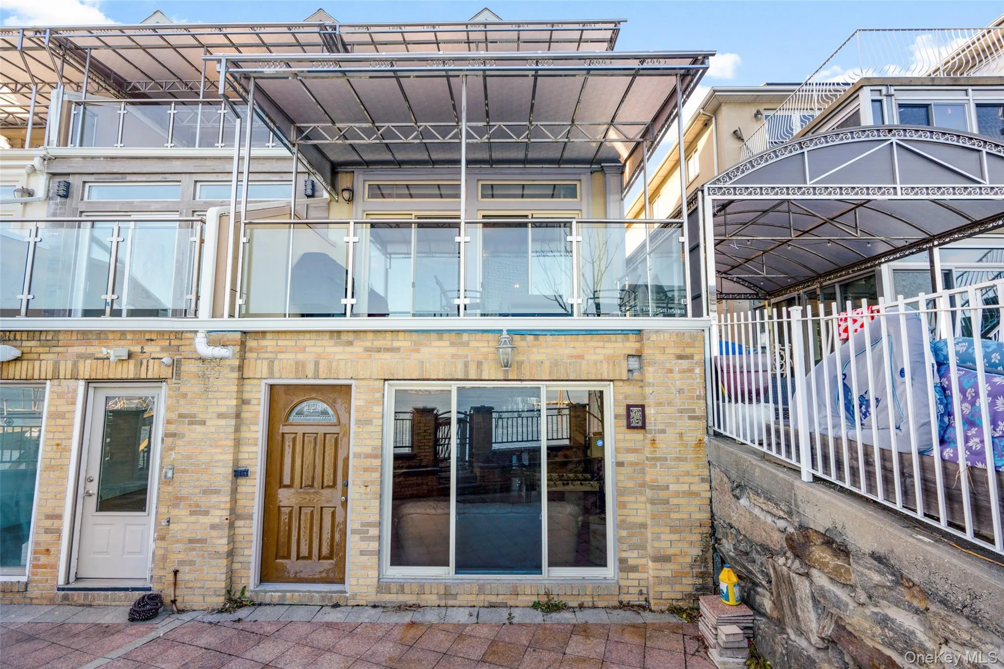 822 Dean Avenue, New York, NY, 4 Bedrooms Bedrooms, 13 Rooms Rooms,3 BathroomsBathrooms,Residential,For Rent,Dean,0,950356 822 Dean Avenue, New York, NY, 4 Bedrooms Bedrooms, 13 Rooms Rooms,3 BathroomsBathrooms,Residential,For Rent,Dean,0,950356