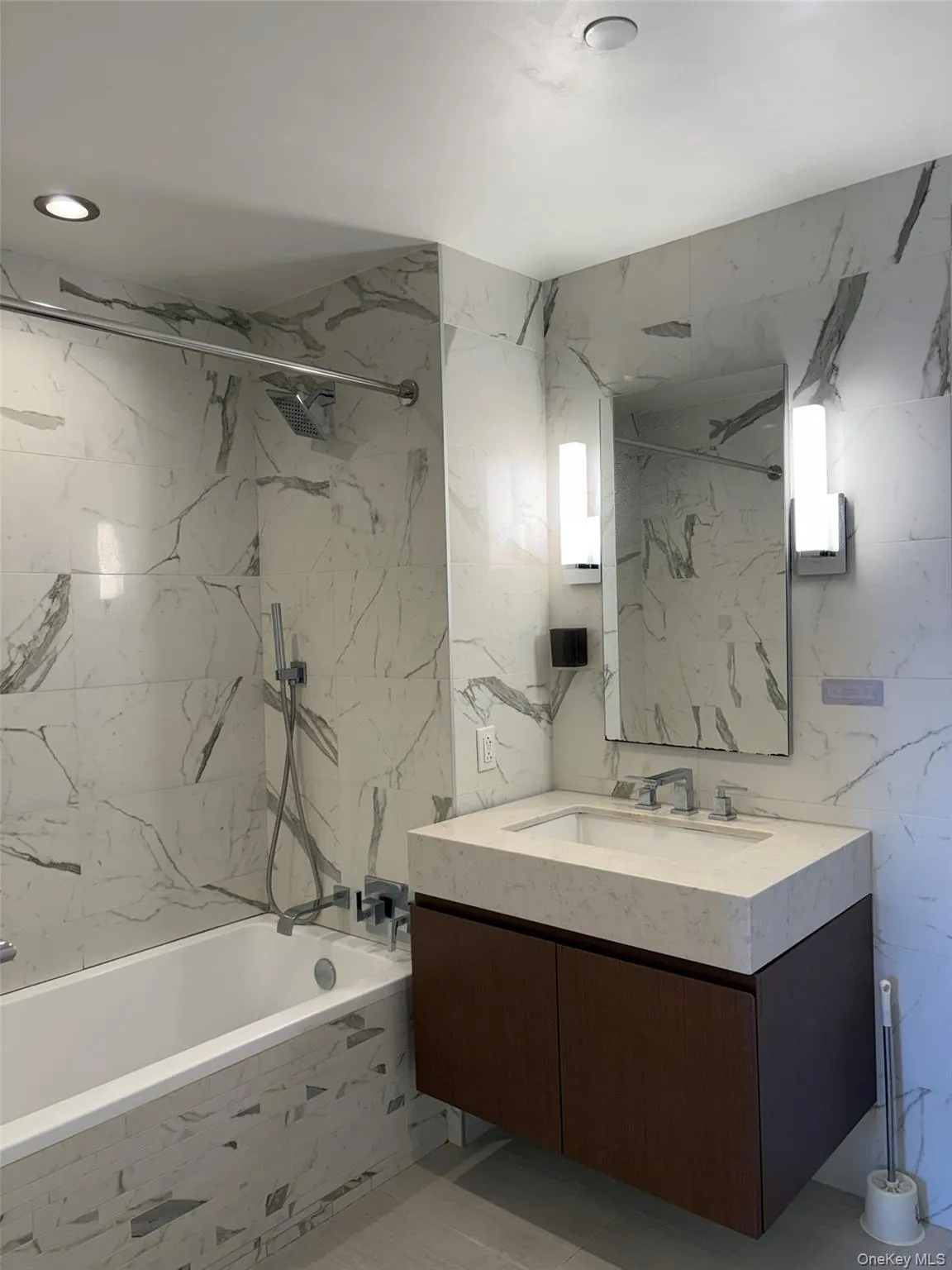 138-35 39th Avenue, New York, NY, 2 Bedrooms Bedrooms, 4 Rooms Rooms,2 BathroomsBathrooms,Residential Lease,For Rent,39th,0,950358 138-35 39th Avenue, New York, NY, 2 Bedrooms Bedrooms, 4 Rooms Rooms,2 BathroomsBathrooms,Residential Lease,For Rent,39th,0,950358
