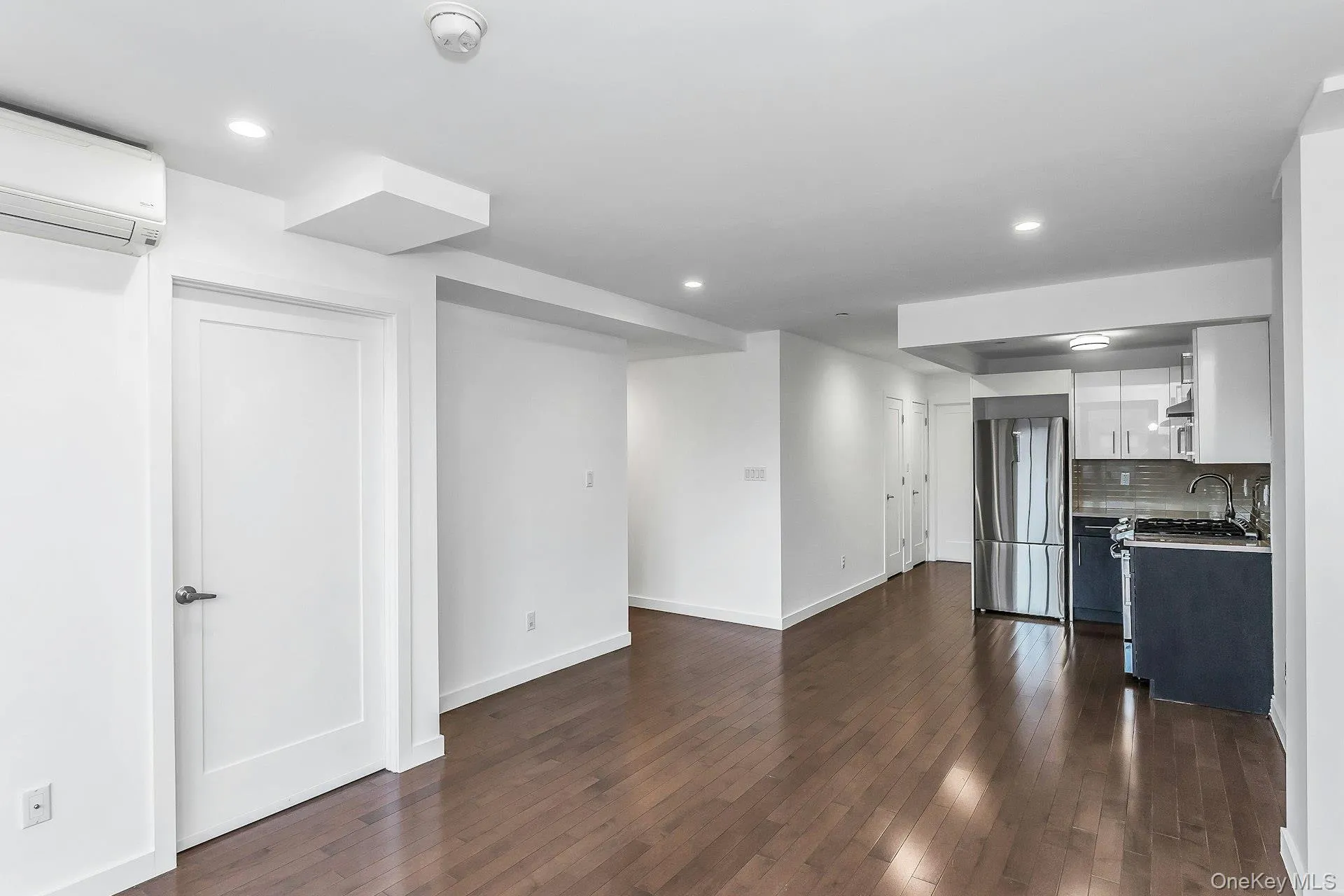 43-12 214th Place, New York, NY, 2 Bedrooms Bedrooms, 5 Rooms Rooms,2 BathroomsBathrooms,Residential,For Rent,214th,0,950373 43-12 214th Place, New York, NY, 2 Bedrooms Bedrooms, 5 Rooms Rooms,2 BathroomsBathrooms,Residential,For Rent,214th,0,950373