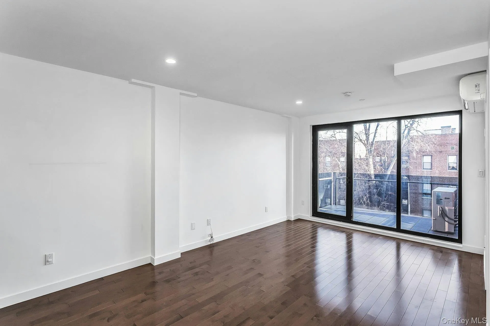 43-12 214th Place, New York, NY, 2 Bedrooms Bedrooms, 5 Rooms Rooms,2 BathroomsBathrooms,Residential,For Rent,214th,0,950373 43-12 214th Place, New York, NY, 2 Bedrooms Bedrooms, 5 Rooms Rooms,2 BathroomsBathrooms,Residential,For Rent,214th,0,950373