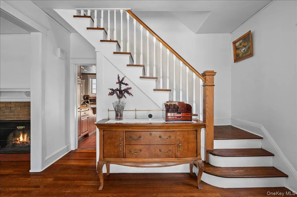 126 Greenridge Avenue, White Plains, NY, 6 Bedrooms Bedrooms, 9 Rooms Rooms,2 BathroomsBathrooms,Residential,For Rent,Greenridge,0,950391 126 Greenridge Avenue, White Plains, NY, 6 Bedrooms Bedrooms, 9 Rooms Rooms,2 BathroomsBathrooms,Residential,For Rent,Greenridge,0,950391
