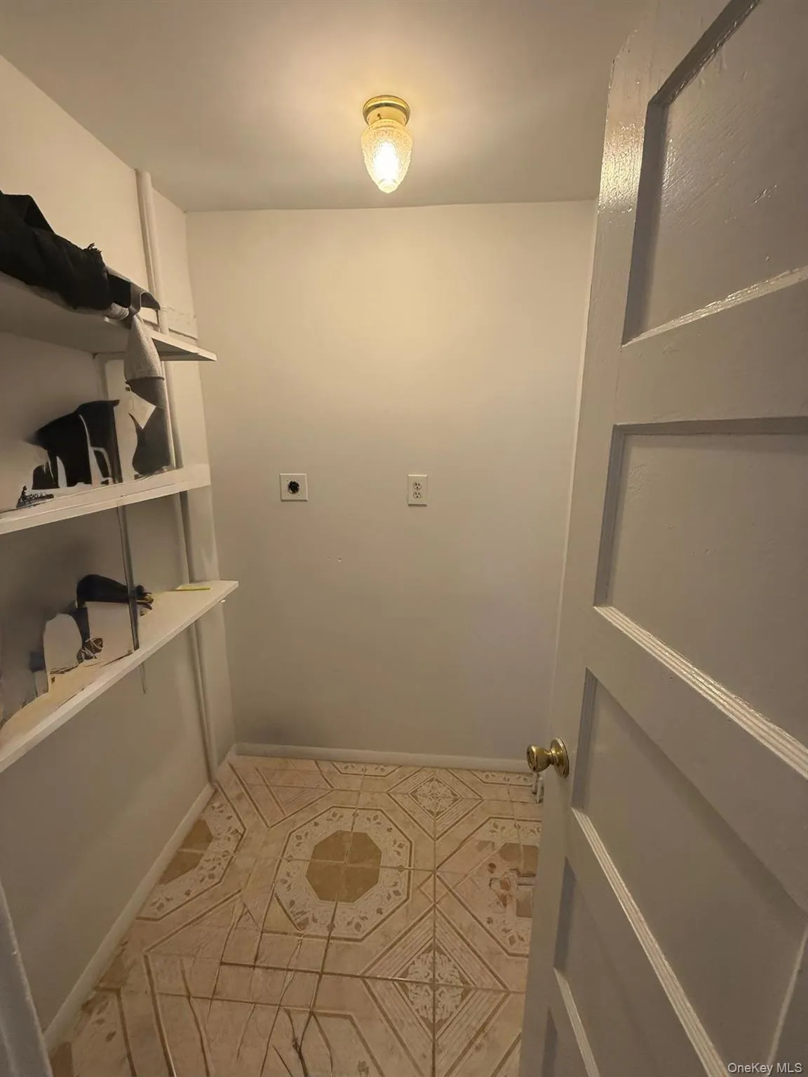 16 Wallace Avenue, Mount Vernon, NY, 3 Bedrooms Bedrooms, 4 Rooms Rooms,1 BathroomBathrooms,Residential Lease,Idx,Wallace,0,950431 16 Wallace Avenue, Mount Vernon, NY, 3 Bedrooms Bedrooms, 4 Rooms Rooms,1 BathroomBathrooms,Residential Lease,Idx,Wallace,0,950431