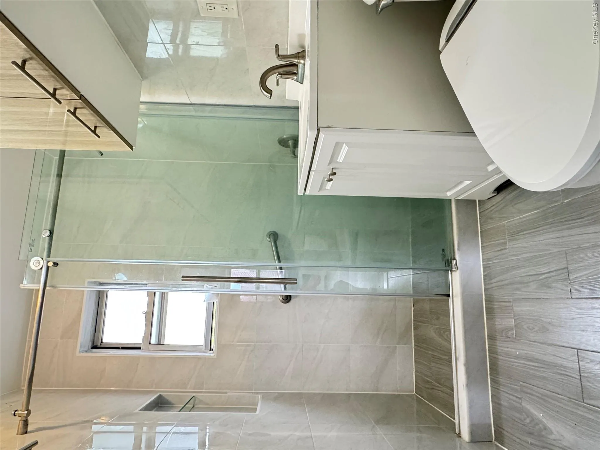 Bathroom Bathroom