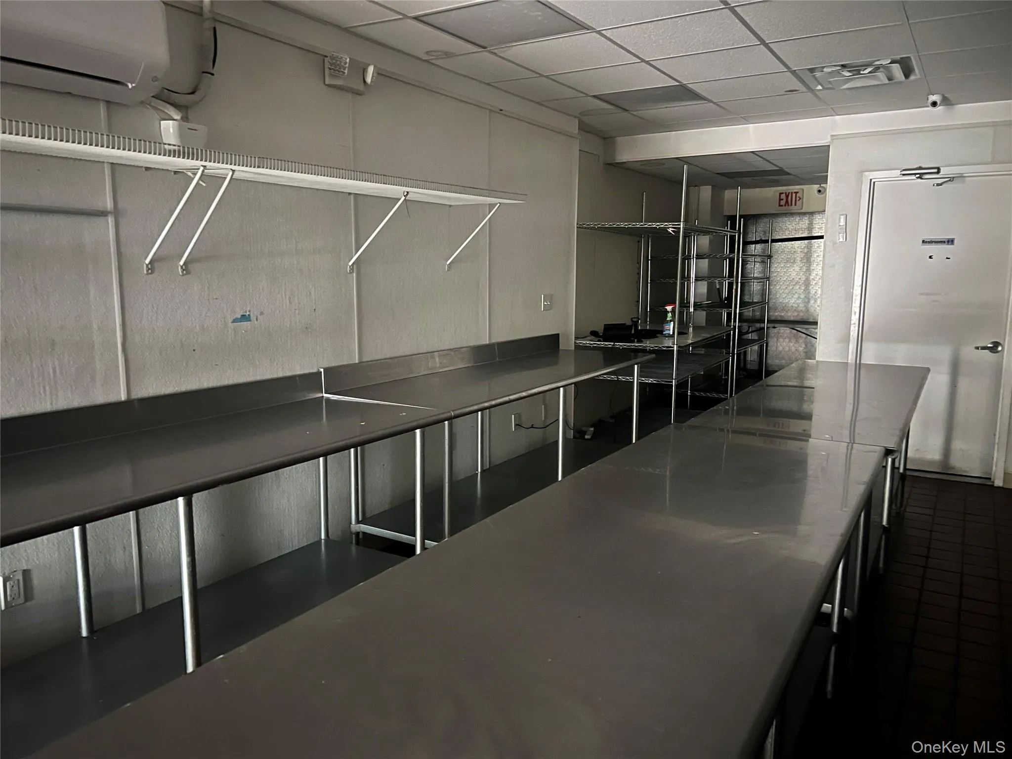 64 School Street, Glen Cove, NY, ,Commercial Lease,For Rent,School,0,950584 64 School Street, Glen Cove, NY, ,Commercial Lease,For Rent,School,0,950584