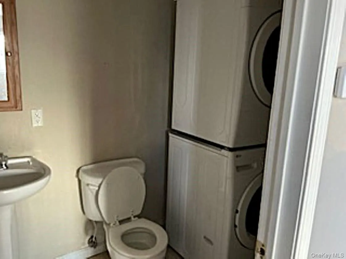 178 Pine Tree Road, Monroe, NY, 2 Bedrooms Bedrooms, 4 Rooms Rooms,1 BathroomBathrooms,Residential Lease,Idx,Pine Tree,0,950660 178 Pine Tree Road, Monroe, NY, 2 Bedrooms Bedrooms, 4 Rooms Rooms,1 BathroomBathrooms,Residential Lease,Idx,Pine Tree,0,950660