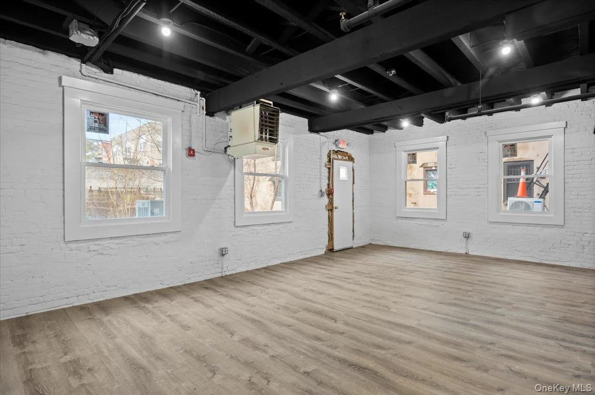 74 Broadway, Orangetown, NY, ,Commercial Lease,For Rent,Broadway,0,950671 74 Broadway, Orangetown, NY, ,Commercial Lease,For Rent,Broadway,0,950671