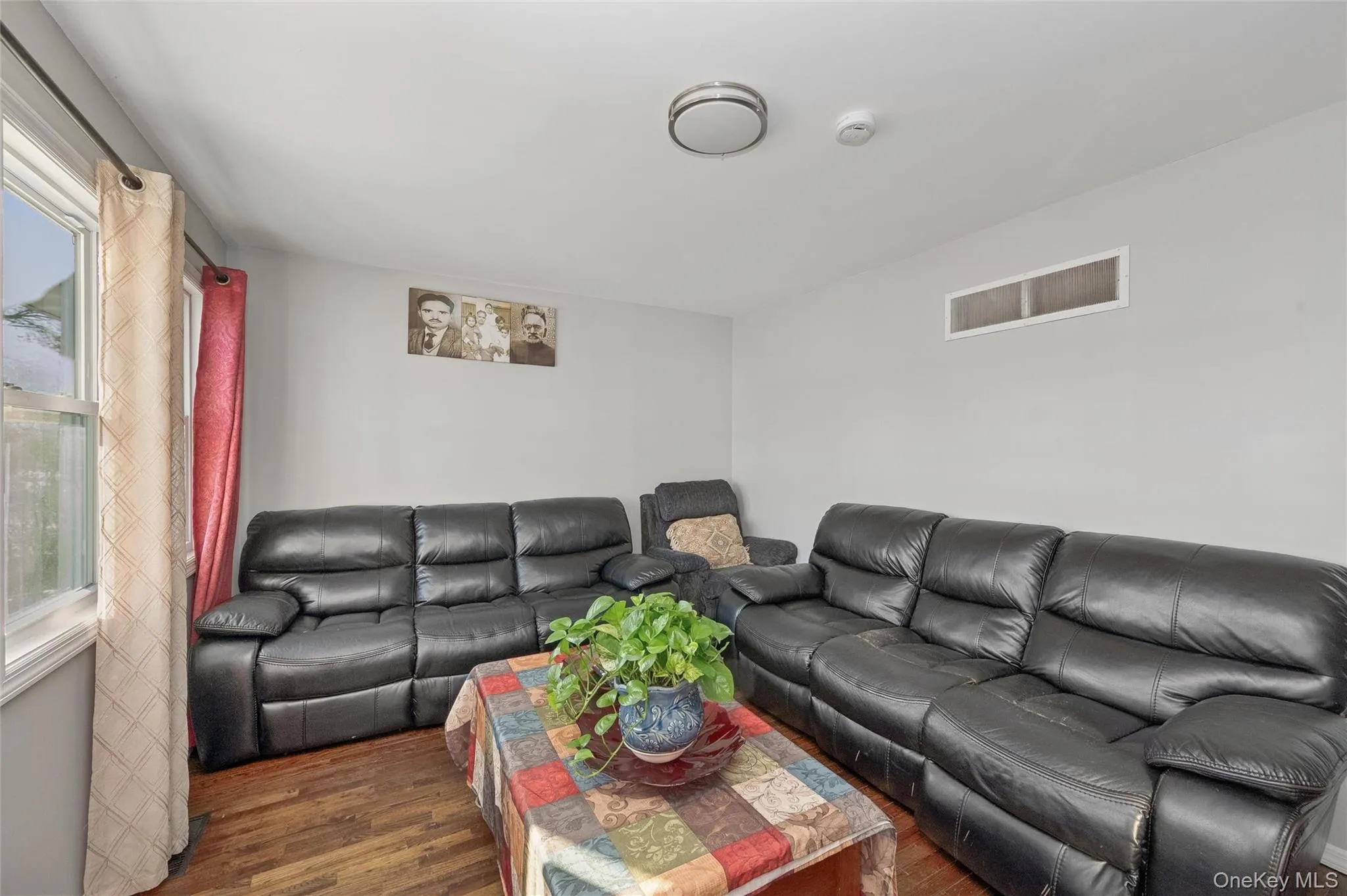 31 21st Avenue, Islip, NY, 4 Bedrooms Bedrooms, 7 Rooms Rooms,2 BathroomsBathrooms,Residential,For Rent,21st,0,950674 31 21st Avenue, Islip, NY, 4 Bedrooms Bedrooms, 7 Rooms Rooms,2 BathroomsBathrooms,Residential,For Rent,21st,0,950674