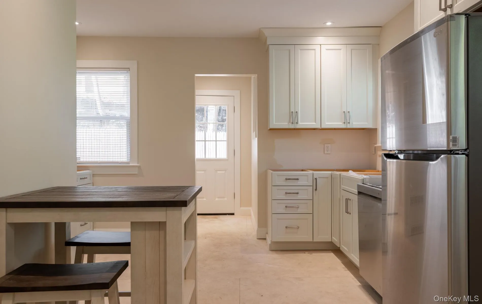 46 Continental Place, Oyster Bay, NY, 2 Bedrooms Bedrooms, 6 Rooms Rooms,1 BathroomBathrooms,Residential Lease,Idx,Continental,0,950683 46 Continental Place, Oyster Bay, NY, 2 Bedrooms Bedrooms, 6 Rooms Rooms,1 BathroomBathrooms,Residential Lease,Idx,Continental,0,950683