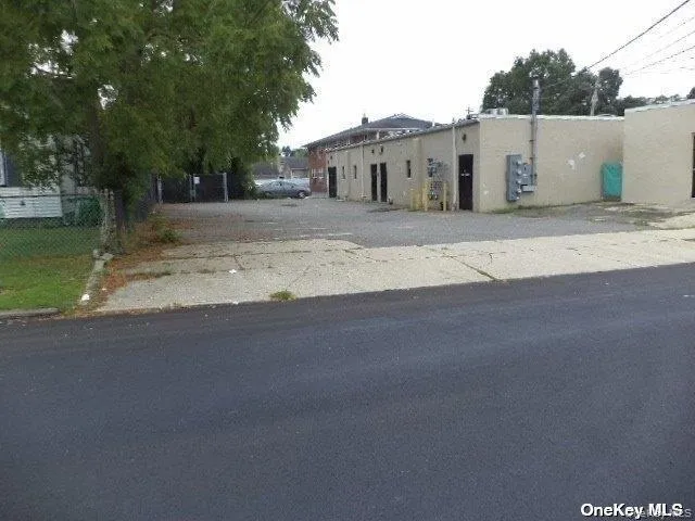 183 Great East Neck Road, Babylon, NY, ,Commercial Lease,For Rent,Great East Neck,0,950686 183 Great East Neck Road, Babylon, NY, ,Commercial Lease,For Rent,Great East Neck,0,950686