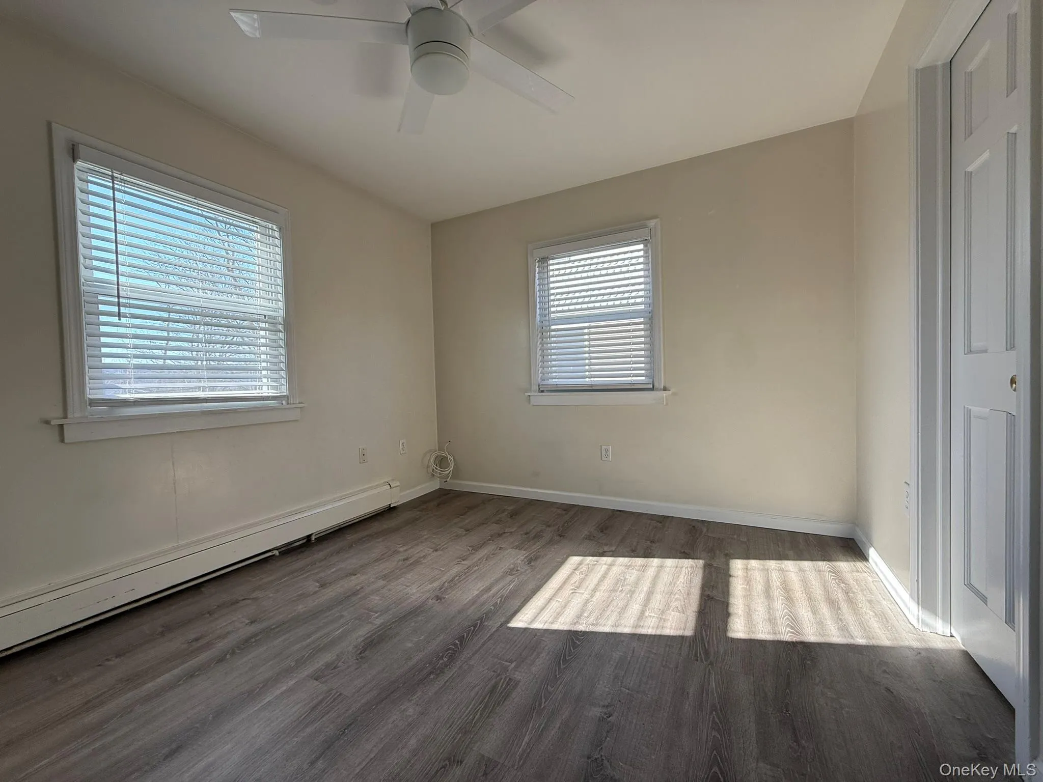 51 Schneider Avenue, Highlands, NY, 3 Bedrooms Bedrooms, 6 Rooms Rooms,1 BathroomBathrooms,Residential Lease,For Rent,Schneider,0,950699 51 Schneider Avenue, Highlands, NY, 3 Bedrooms Bedrooms, 6 Rooms Rooms,1 BathroomBathrooms,Residential Lease,For Rent,Schneider,0,950699