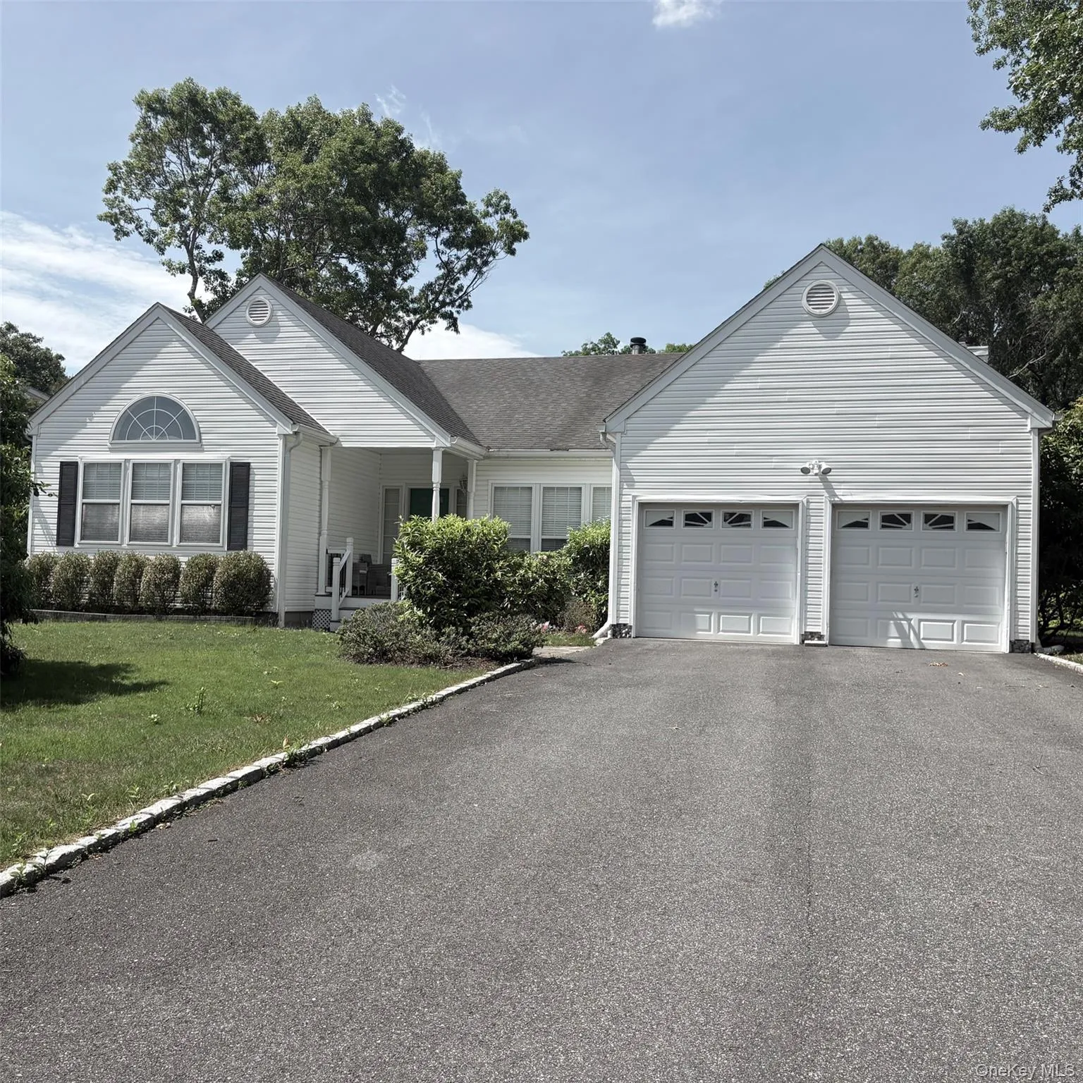 5 Wood Hollow Drive, Southampton, NY, 3 Bedrooms Bedrooms, 7 Rooms Rooms,2 BathroomsBathrooms,Residential,For Rent,Wood Hollow,0,950808 5 Wood Hollow Drive, Southampton, NY, 3 Bedrooms Bedrooms, 7 Rooms Rooms,2 BathroomsBathrooms,Residential,For Rent,Wood Hollow,0,950808