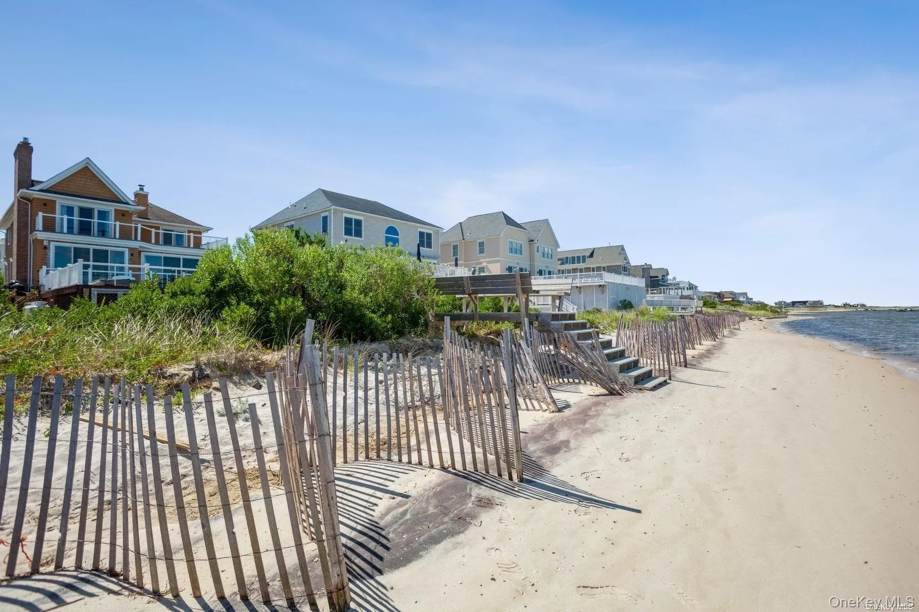 676 Dune Road, Southampton, NY, 5 Bedrooms Bedrooms, 15 Rooms Rooms,3 BathroomsBathrooms,Residential Lease,For Rent,Dune,0,950842 676 Dune Road, Southampton, NY, 5 Bedrooms Bedrooms, 15 Rooms Rooms,3 BathroomsBathrooms,Residential Lease,For Rent,Dune,0,950842