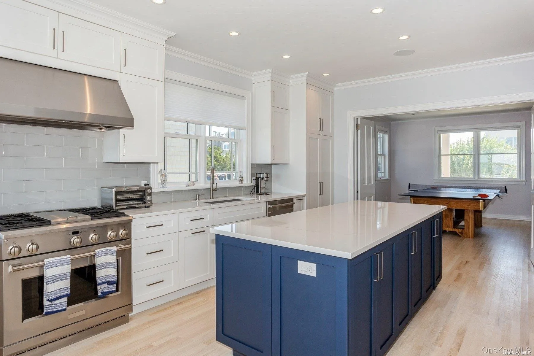 676 Dune Road, Southampton, NY, 5 Bedrooms Bedrooms, 15 Rooms Rooms,3 BathroomsBathrooms,Residential Lease,For Rent,Dune,0,950842 676 Dune Road, Southampton, NY, 5 Bedrooms Bedrooms, 15 Rooms Rooms,3 BathroomsBathrooms,Residential Lease,For Rent,Dune,0,950842
