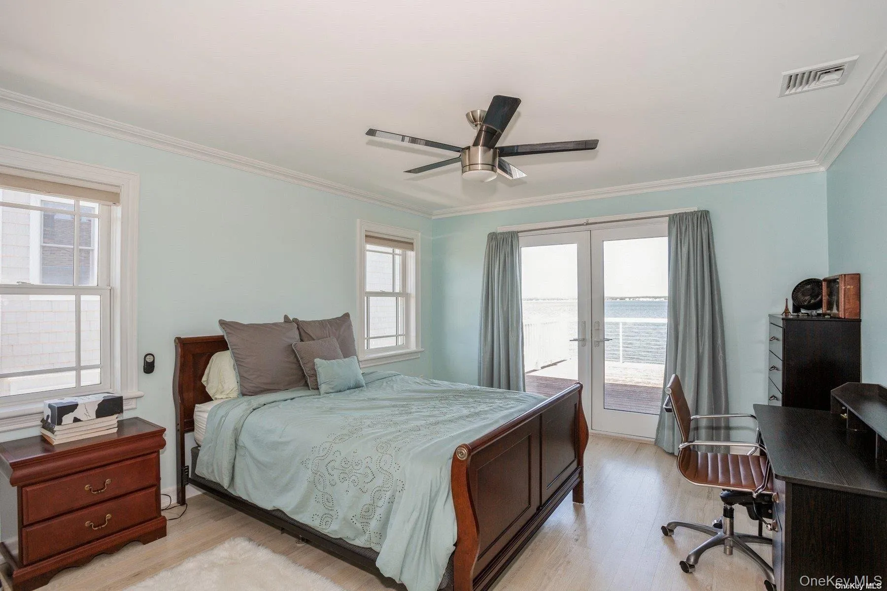 676 Dune Road, Southampton, NY, 5 Bedrooms Bedrooms, 15 Rooms Rooms,3 BathroomsBathrooms,Residential Lease,For Rent,Dune,0,950842 676 Dune Road, Southampton, NY, 5 Bedrooms Bedrooms, 15 Rooms Rooms,3 BathroomsBathrooms,Residential Lease,For Rent,Dune,0,950842