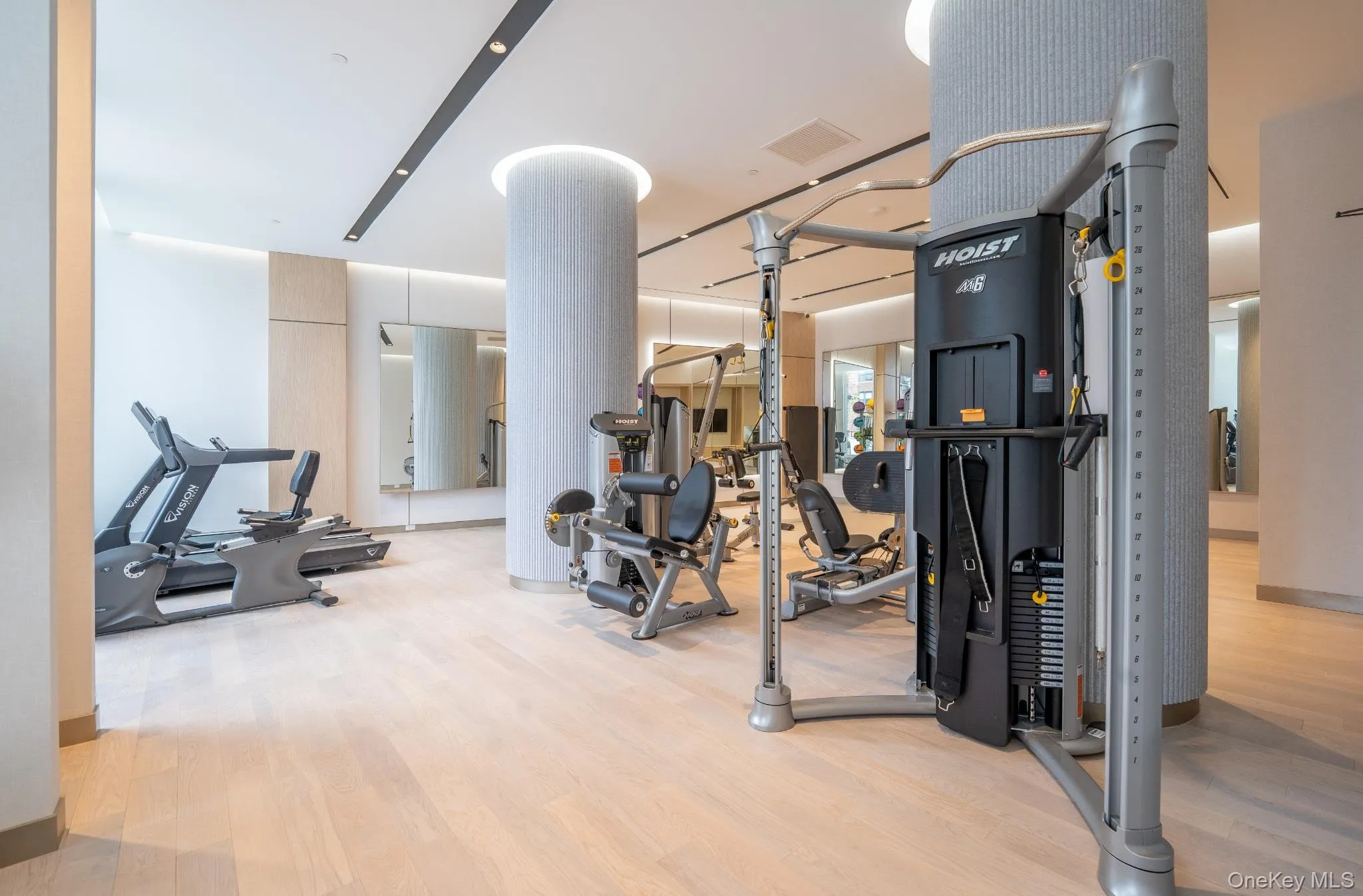 136-18 Maple Avenue, New York, NY, 2 Bedrooms Bedrooms, 4 Rooms Rooms,1 BathroomBathrooms,Residential Lease,For Rent,Maple,0,950927 136-18 Maple Avenue, New York, NY, 2 Bedrooms Bedrooms, 4 Rooms Rooms,1 BathroomBathrooms,Residential Lease,For Rent,Maple,0,950927