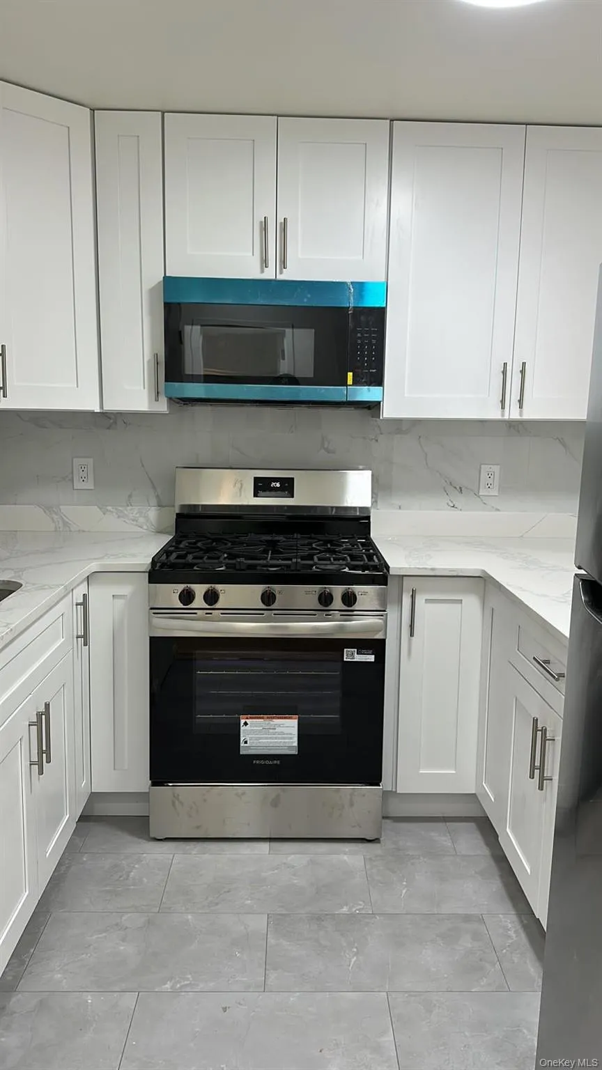 905 178th Street, New York, NY, 3 Bedrooms Bedrooms, 3 Rooms Rooms,1 BathroomBathrooms,Residential Lease,Idx,178th,0,950934 905 178th Street, New York, NY, 3 Bedrooms Bedrooms, 3 Rooms Rooms,1 BathroomBathrooms,Residential Lease,Idx,178th,0,950934
