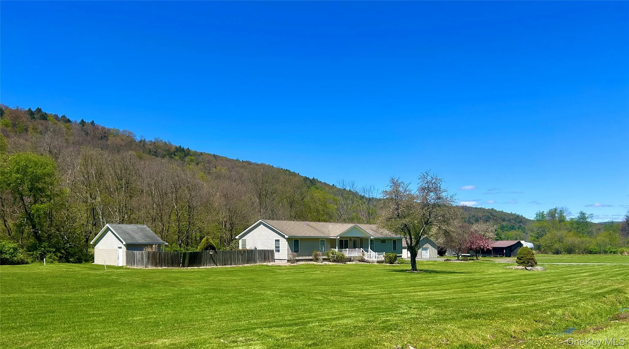 290 Gulf Road, Rockland, NY, 3 Bedrooms Bedrooms, 8 Rooms Rooms,2 BathroomsBathrooms,Residential,For Rent,Gulf,0,950988 290 Gulf Road, Rockland, NY, 3 Bedrooms Bedrooms, 8 Rooms Rooms,2 BathroomsBathrooms,Residential,For Rent,Gulf,0,950988