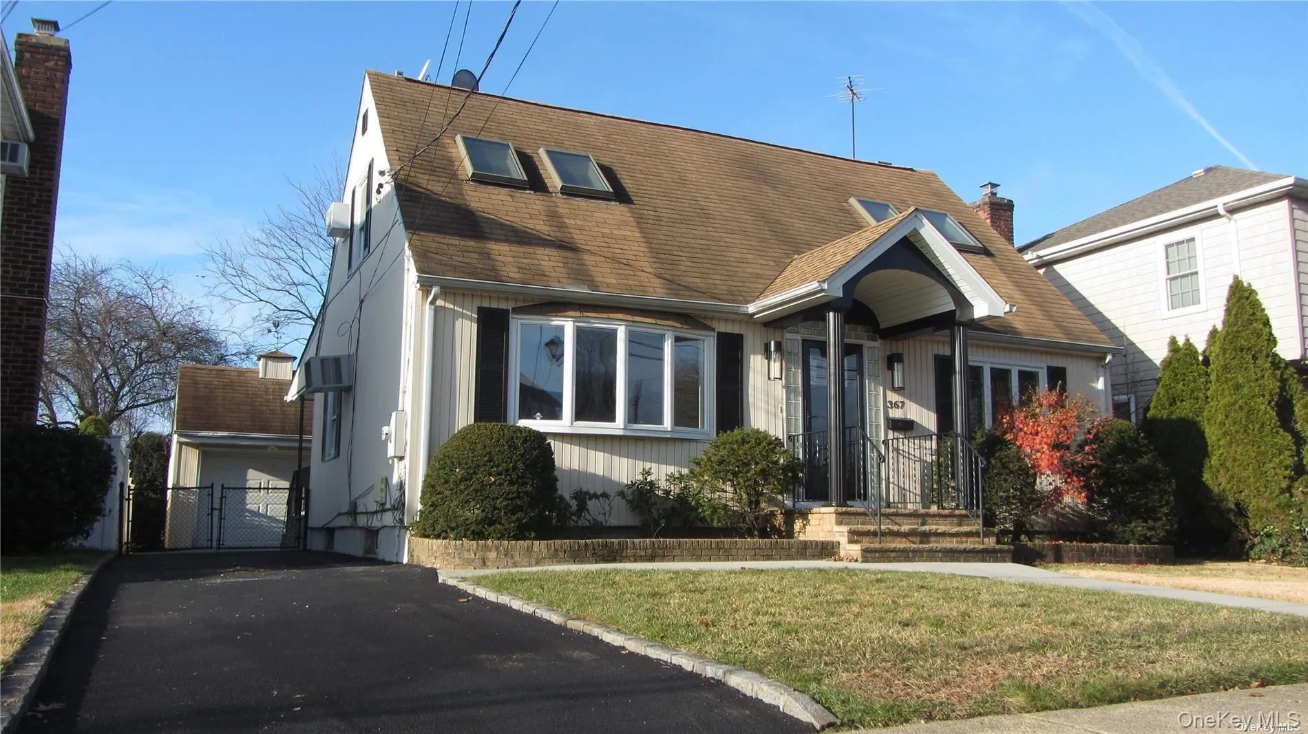 367 Columbus Parkway, North Hempstead, NY, 3 Bedrooms Bedrooms, 7 Rooms Rooms,3 BathroomsBathrooms,Residential Lease,For Rent,Columbus,0,951060 367 Columbus Parkway, North Hempstead, NY, 3 Bedrooms Bedrooms, 7 Rooms Rooms,3 BathroomsBathrooms,Residential Lease,For Rent,Columbus,0,951060