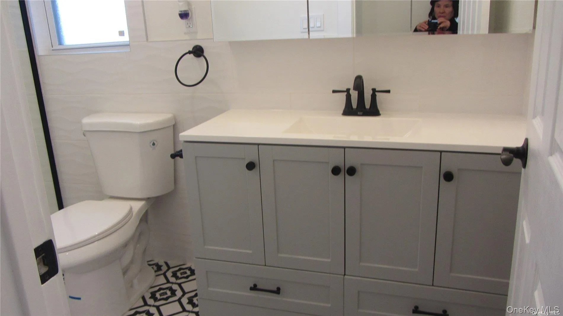 367 Columbus Parkway, North Hempstead, NY, 3 Bedrooms Bedrooms, 7 Rooms Rooms,3 BathroomsBathrooms,Residential Lease,For Rent,Columbus,0,951060 367 Columbus Parkway, North Hempstead, NY, 3 Bedrooms Bedrooms, 7 Rooms Rooms,3 BathroomsBathrooms,Residential Lease,For Rent,Columbus,0,951060