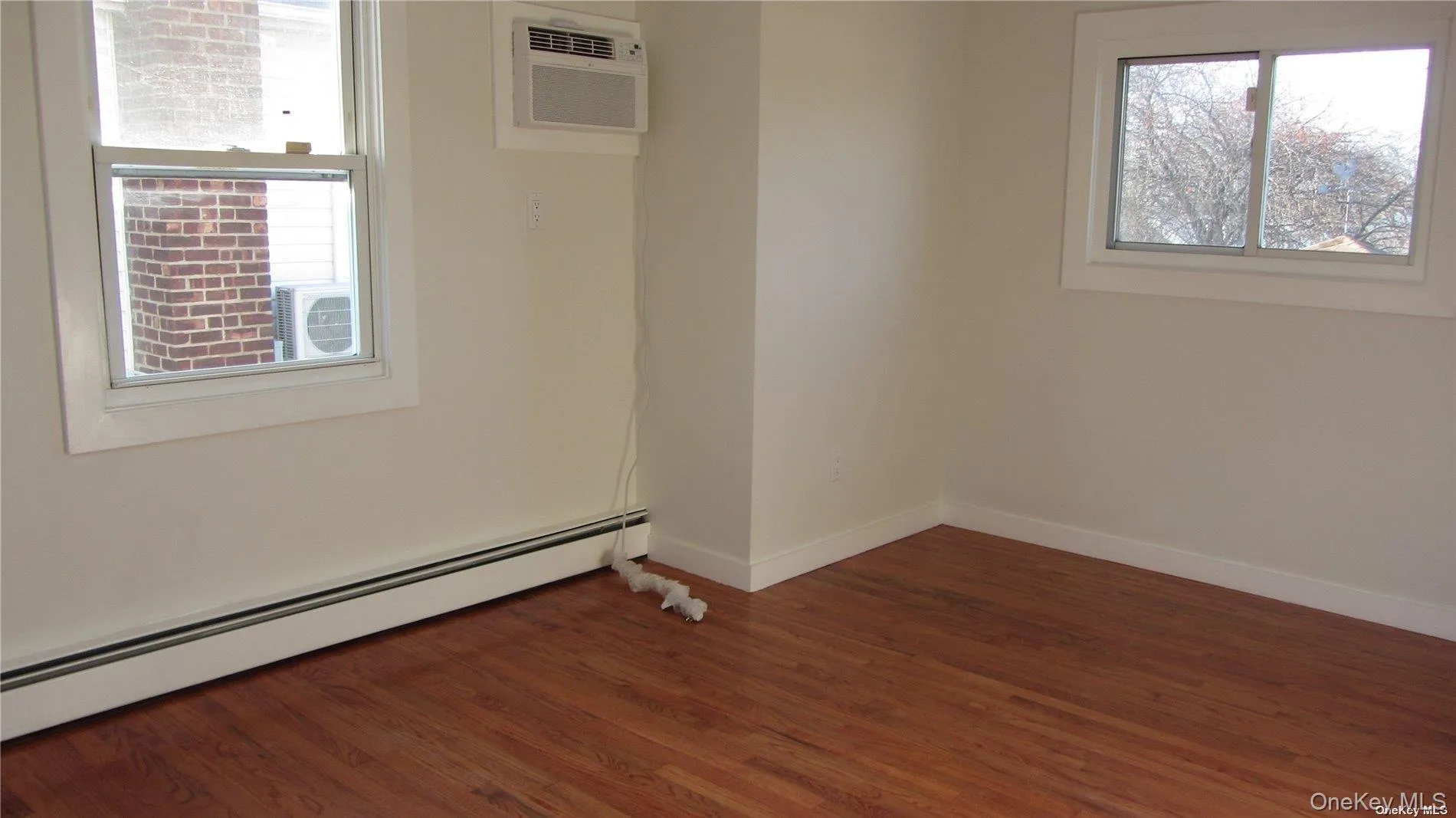 367 Columbus Parkway, North Hempstead, NY, 3 Bedrooms Bedrooms, 7 Rooms Rooms,3 BathroomsBathrooms,Residential Lease,For Rent,Columbus,0,951060 367 Columbus Parkway, North Hempstead, NY, 3 Bedrooms Bedrooms, 7 Rooms Rooms,3 BathroomsBathrooms,Residential Lease,For Rent,Columbus,0,951060