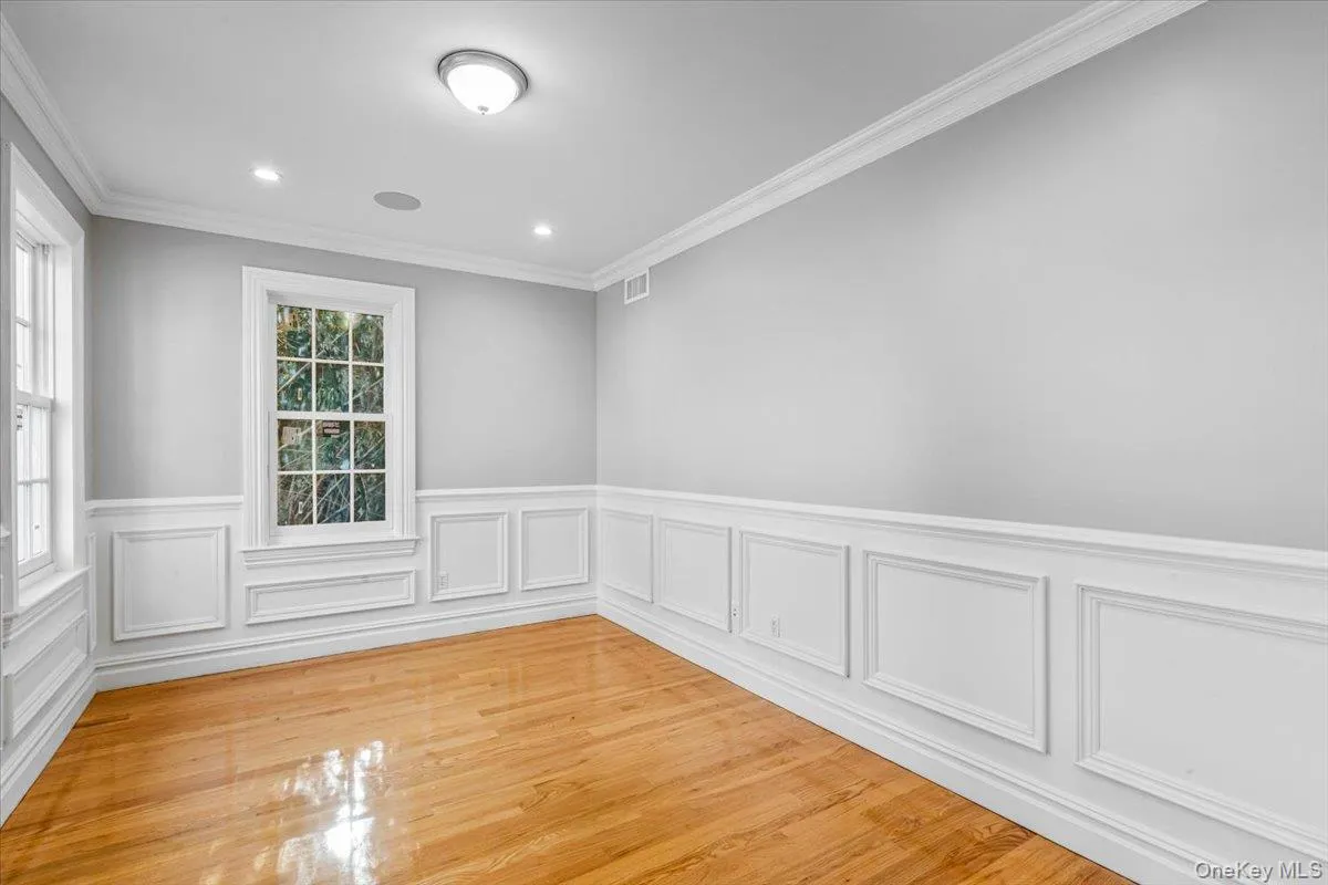 233-17 38th Drive, New York, NY, 5 Bedrooms Bedrooms, 8 Rooms Rooms,3 BathroomsBathrooms,Residential,For Rent,38th,0,951089 233-17 38th Drive, New York, NY, 5 Bedrooms Bedrooms, 8 Rooms Rooms,3 BathroomsBathrooms,Residential,For Rent,38th,0,951089