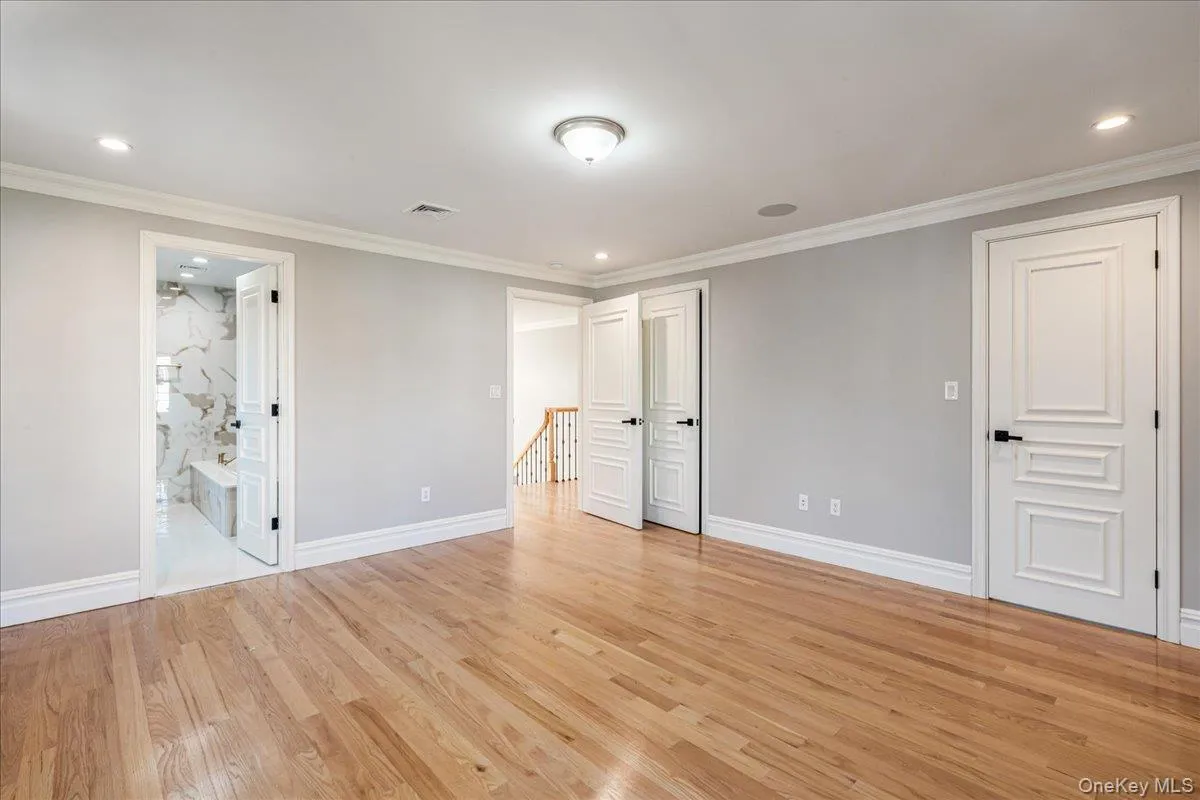 233-25 38th Drive, New York, NY, 5 Bedrooms Bedrooms, 8 Rooms Rooms,3 BathroomsBathrooms,Residential,For Rent,38th,0,951092 233-25 38th Drive, New York, NY, 5 Bedrooms Bedrooms, 8 Rooms Rooms,3 BathroomsBathrooms,Residential,For Rent,38th,0,951092