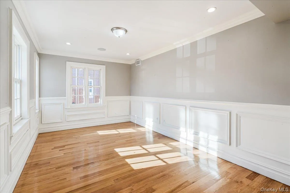 233-25 38th Drive, New York, NY, 5 Bedrooms Bedrooms, 8 Rooms Rooms,3 BathroomsBathrooms,Residential,For Rent,38th,0,951092 233-25 38th Drive, New York, NY, 5 Bedrooms Bedrooms, 8 Rooms Rooms,3 BathroomsBathrooms,Residential,For Rent,38th,0,951092