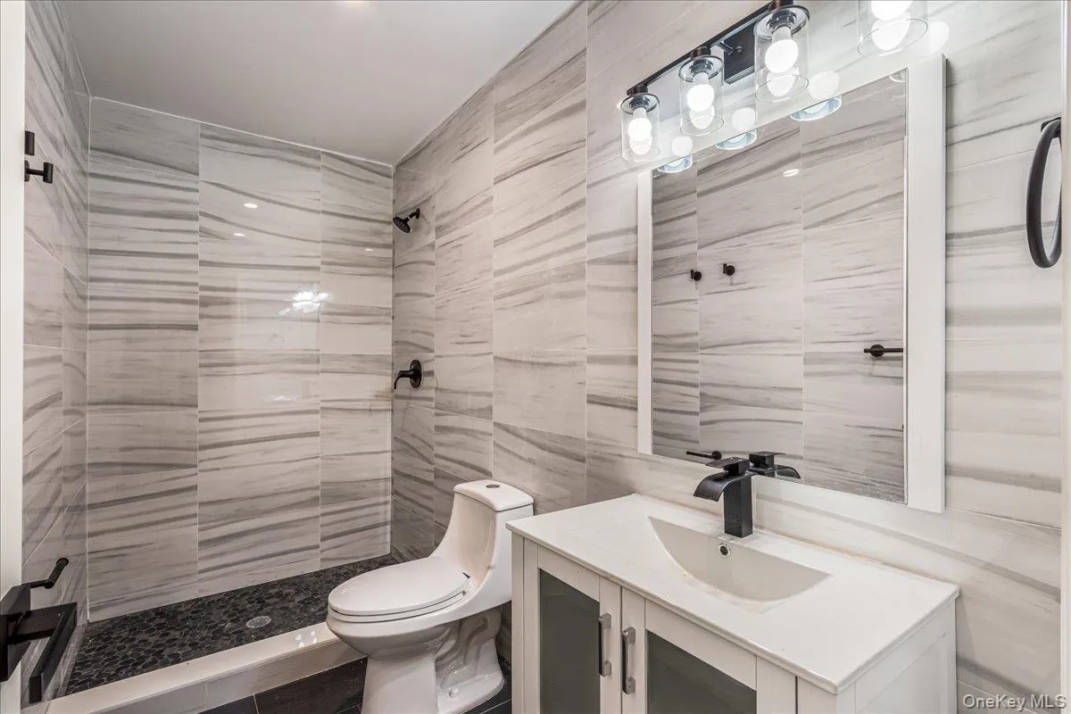 233-25 38th Drive, New York, NY, 5 Bedrooms Bedrooms, 8 Rooms Rooms,3 BathroomsBathrooms,Residential,For Rent,38th,0,951092 233-25 38th Drive, New York, NY, 5 Bedrooms Bedrooms, 8 Rooms Rooms,3 BathroomsBathrooms,Residential,For Rent,38th,0,951092