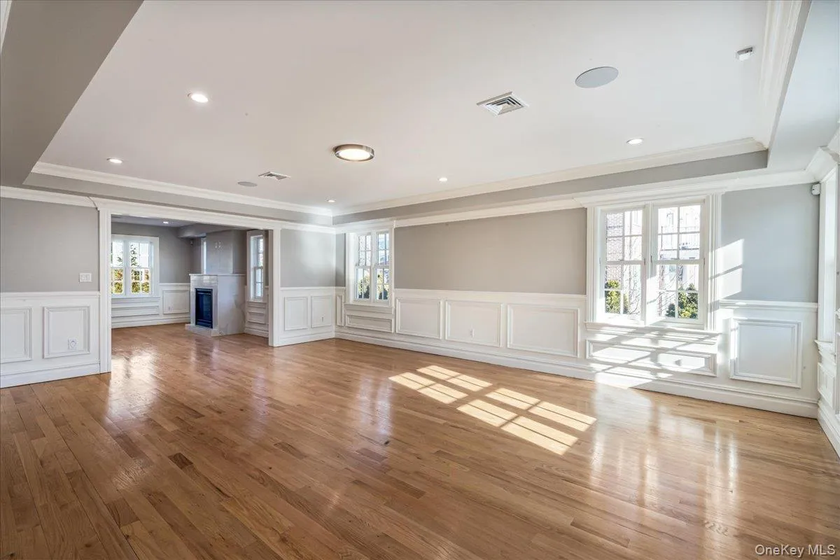 233-25 38th Drive, New York, NY, 5 Bedrooms Bedrooms, 8 Rooms Rooms,3 BathroomsBathrooms,Residential,For Rent,38th,0,951092 233-25 38th Drive, New York, NY, 5 Bedrooms Bedrooms, 8 Rooms Rooms,3 BathroomsBathrooms,Residential,For Rent,38th,0,951092