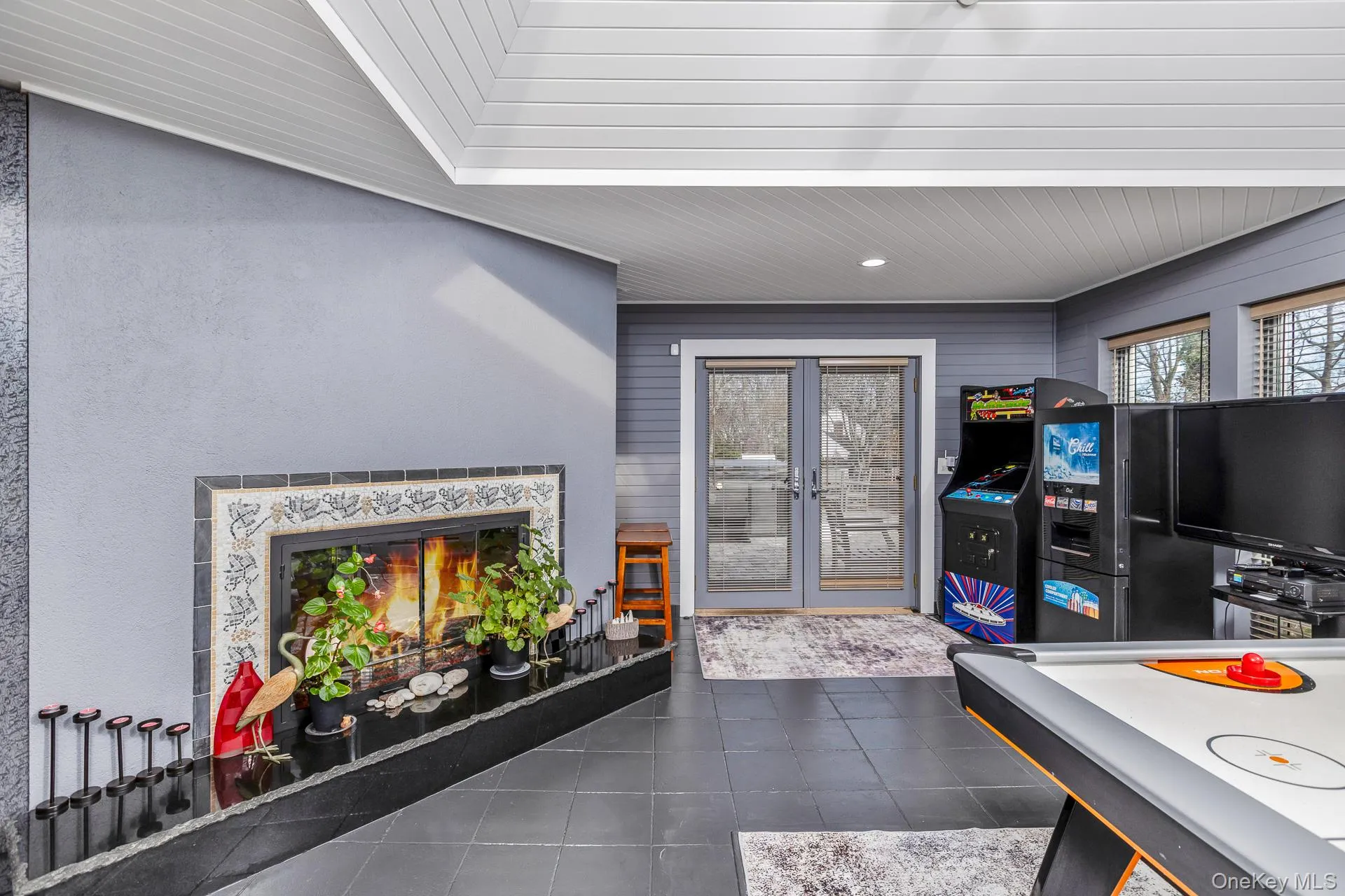 83 Cliff Road, Brookhaven, NY, 5 Bedrooms Bedrooms, 12 Rooms Rooms,4 BathroomsBathrooms,Residential,For Rent,Cliff,0,951164 83 Cliff Road, Brookhaven, NY, 5 Bedrooms Bedrooms, 12 Rooms Rooms,4 BathroomsBathrooms,Residential,For Rent,Cliff,0,951164