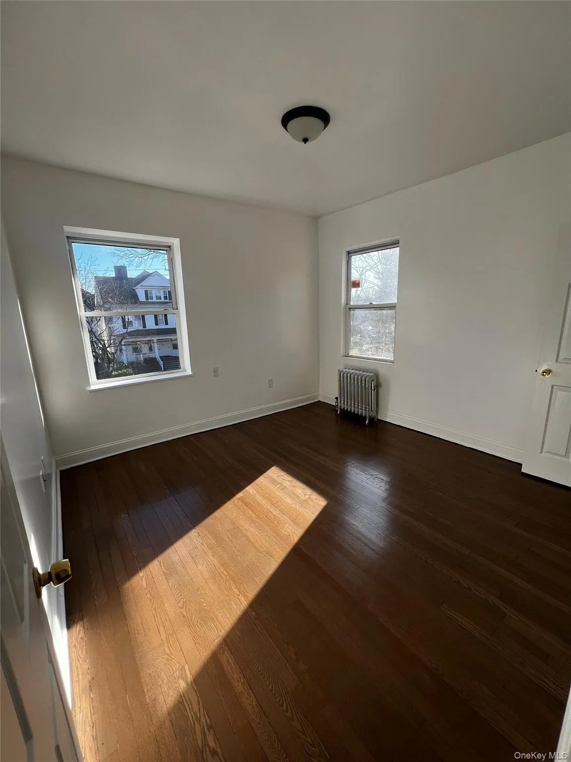 38 Overlook Street, Mount Vernon, NY, 3 Bedrooms Bedrooms, 5 Rooms Rooms,1 BathroomBathrooms,Residential Lease,Idx,Overlook,0,951255 38 Overlook Street, Mount Vernon, NY, 3 Bedrooms Bedrooms, 5 Rooms Rooms,1 BathroomBathrooms,Residential Lease,Idx,Overlook,0,951255