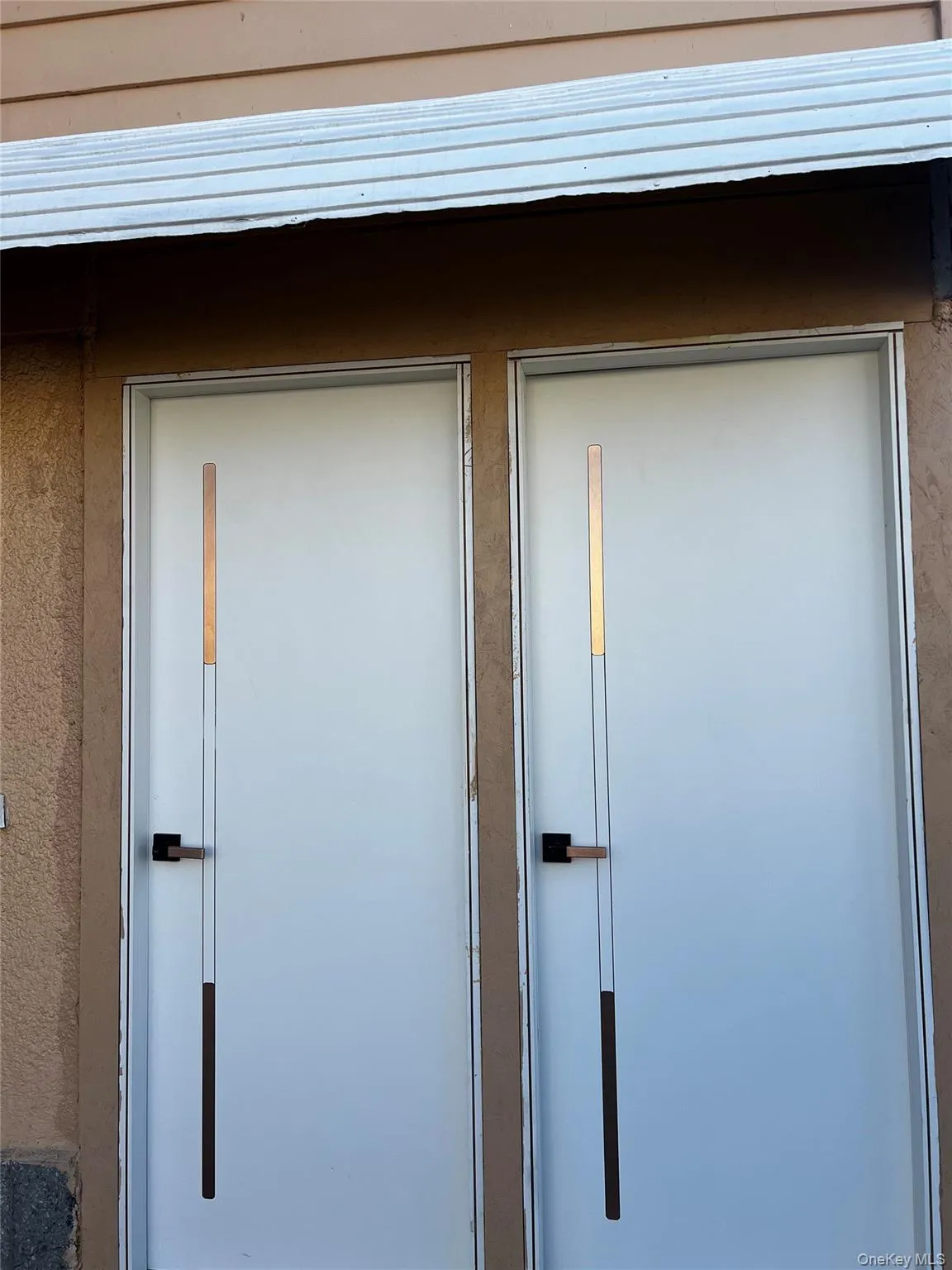 Exterior view front door Exterior view front door