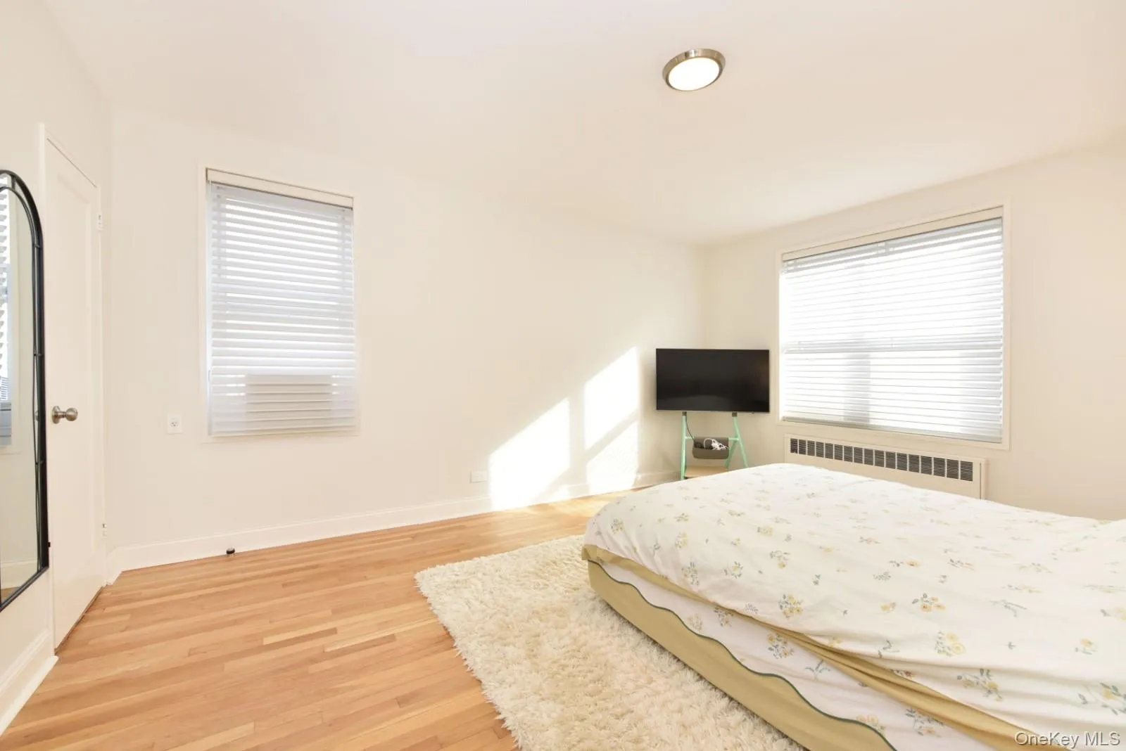 64-11 99 Street, New York, NY, 2 Bedrooms Bedrooms, 4 Rooms Rooms,1 BathroomBathrooms,Residential Sale,For Rent,99,0,951266 64-11 99 Street, New York, NY, 2 Bedrooms Bedrooms, 4 Rooms Rooms,1 BathroomBathrooms,Residential Sale,For Rent,99,0,951266
