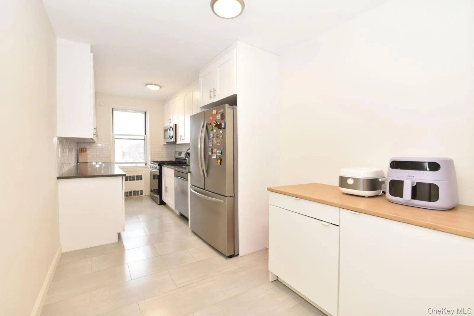 64-11 99 Street, New York, NY, 2 Bedrooms Bedrooms, 4 Rooms Rooms,1 BathroomBathrooms,Residential Sale,For Rent,99,0,951266 64-11 99 Street, New York, NY, 2 Bedrooms Bedrooms, 4 Rooms Rooms,1 BathroomBathrooms,Residential Sale,For Rent,99,0,951266