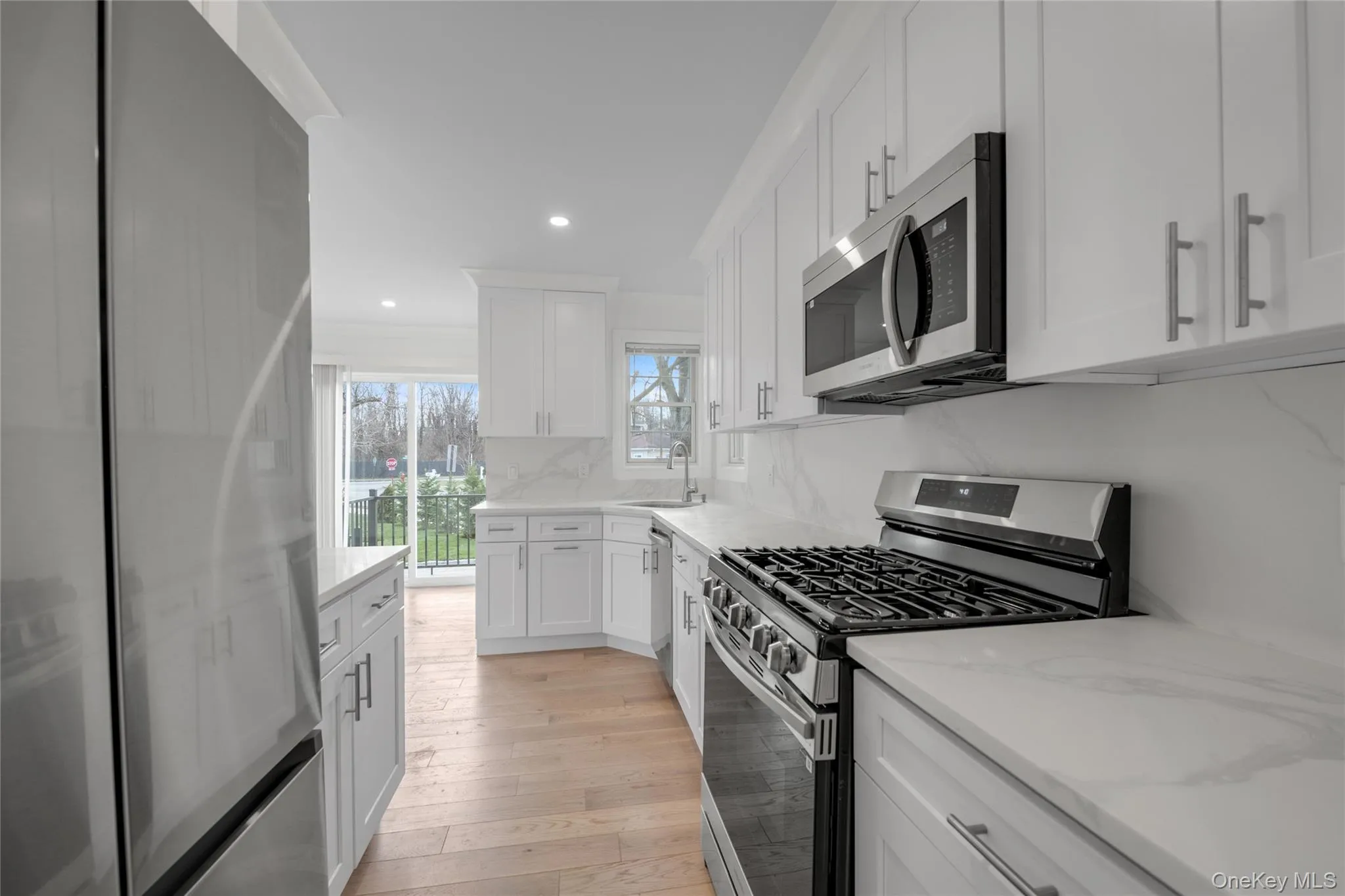 One Manhasset Avenue, North Hempstead, NY, 4 Bedrooms Bedrooms, 8 Rooms Rooms,3 BathroomsBathrooms,Residential Lease,For Rent,Manhasset,0,951281 One Manhasset Avenue, North Hempstead, NY, 4 Bedrooms Bedrooms, 8 Rooms Rooms,3 BathroomsBathrooms,Residential Lease,For Rent,Manhasset,0,951281