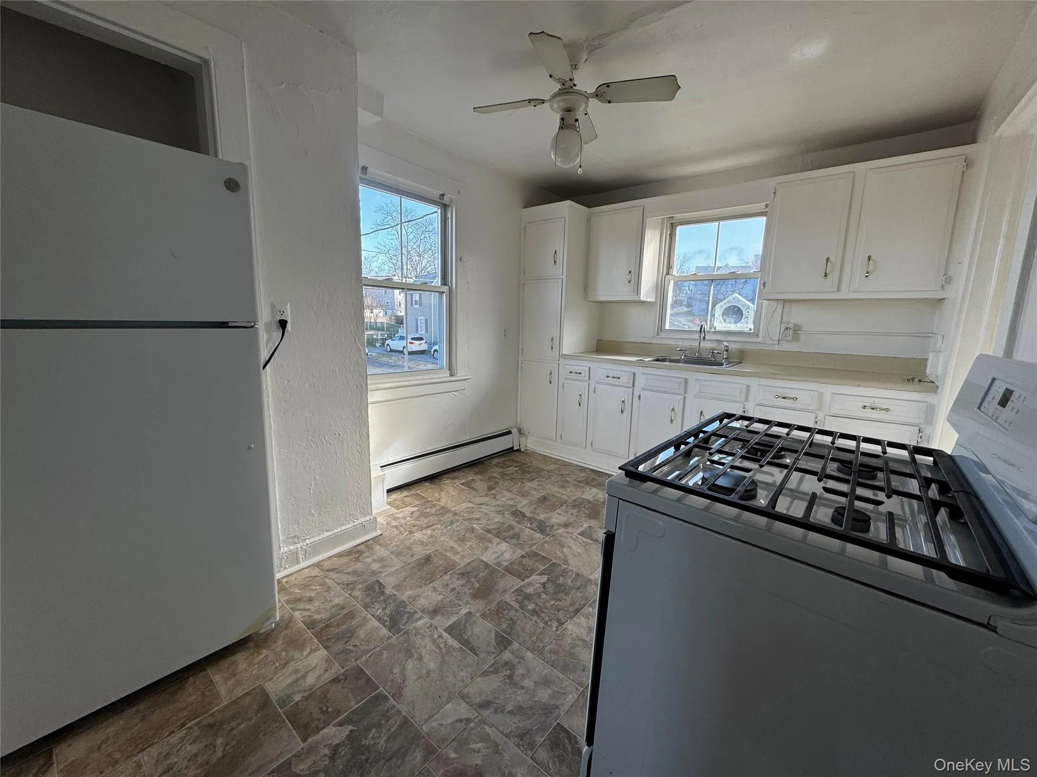 239 Main Street, Goshen, NY, 2 Bedrooms Bedrooms, 4 Rooms Rooms,1 BathroomBathrooms,Residential Lease,Idx,Main,0,951295 239 Main Street, Goshen, NY, 2 Bedrooms Bedrooms, 4 Rooms Rooms,1 BathroomBathrooms,Residential Lease,Idx,Main,0,951295