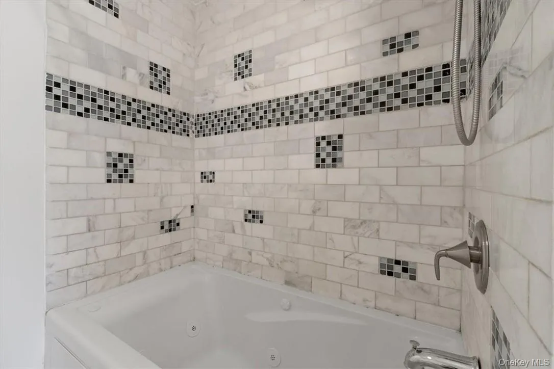 1467 Goshen Turnpike, Middletown, NY, 3 Bedrooms Bedrooms, 6 Rooms Rooms,2 BathroomsBathrooms,Residential Lease,Idx,Goshen,0,951307 1467 Goshen Turnpike, Middletown, NY, 3 Bedrooms Bedrooms, 6 Rooms Rooms,2 BathroomsBathrooms,Residential Lease,Idx,Goshen,0,951307