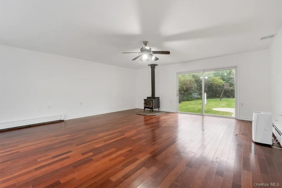 1467 Goshen Turnpike, Middletown, NY, 3 Bedrooms Bedrooms, 6 Rooms Rooms,2 BathroomsBathrooms,Residential Lease,Idx,Goshen,0,951307 1467 Goshen Turnpike, Middletown, NY, 3 Bedrooms Bedrooms, 6 Rooms Rooms,2 BathroomsBathrooms,Residential Lease,Idx,Goshen,0,951307