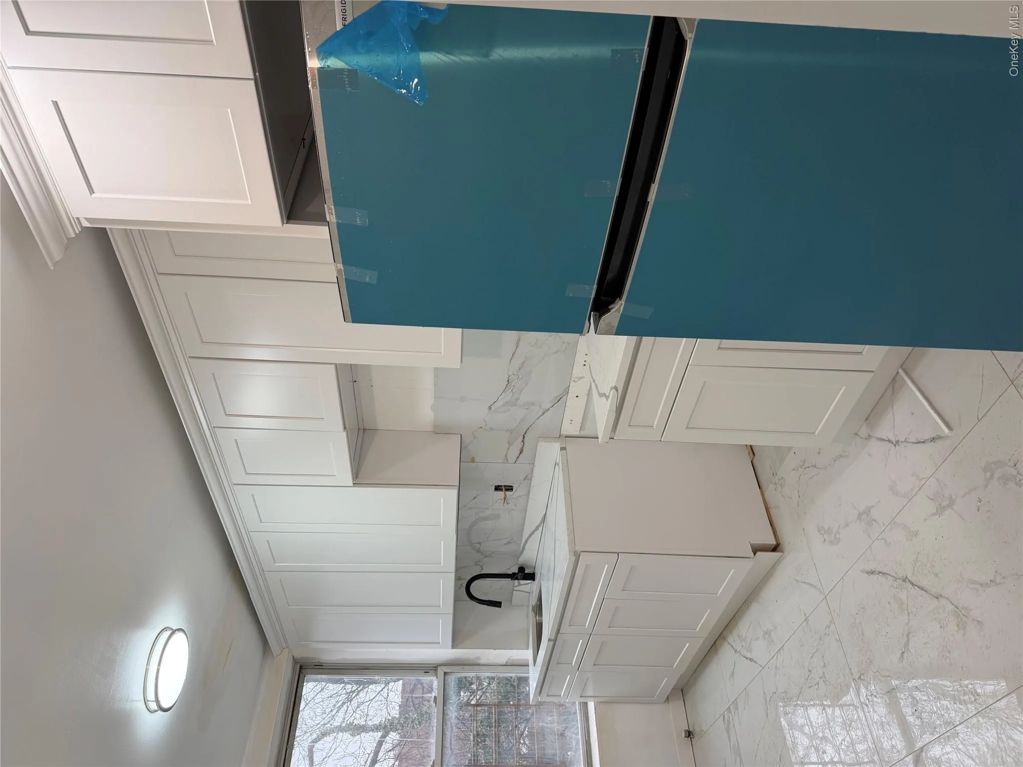 all new ceramic tile and cabinets stainless steal appliances all new ceramic tile and cabinets stainless steal appliances