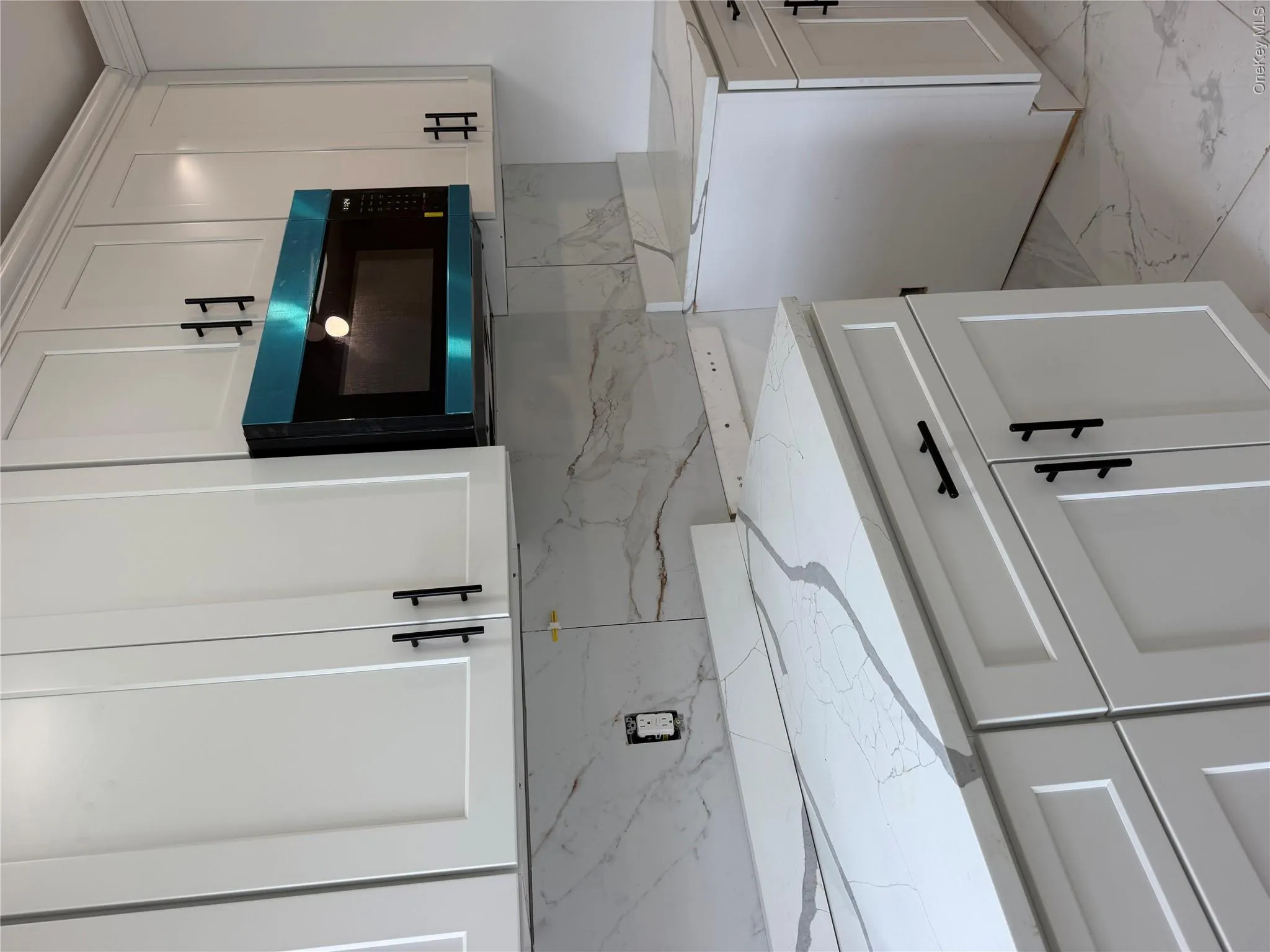70 Howard Avenue, New York, NY, 3 Bedrooms Bedrooms, 5 Rooms Rooms,1 BathroomBathrooms,Residential Lease,For Rent,Howard,0,951331 70 Howard Avenue, New York, NY, 3 Bedrooms Bedrooms, 5 Rooms Rooms,1 BathroomBathrooms,Residential Lease,For Rent,Howard,0,951331