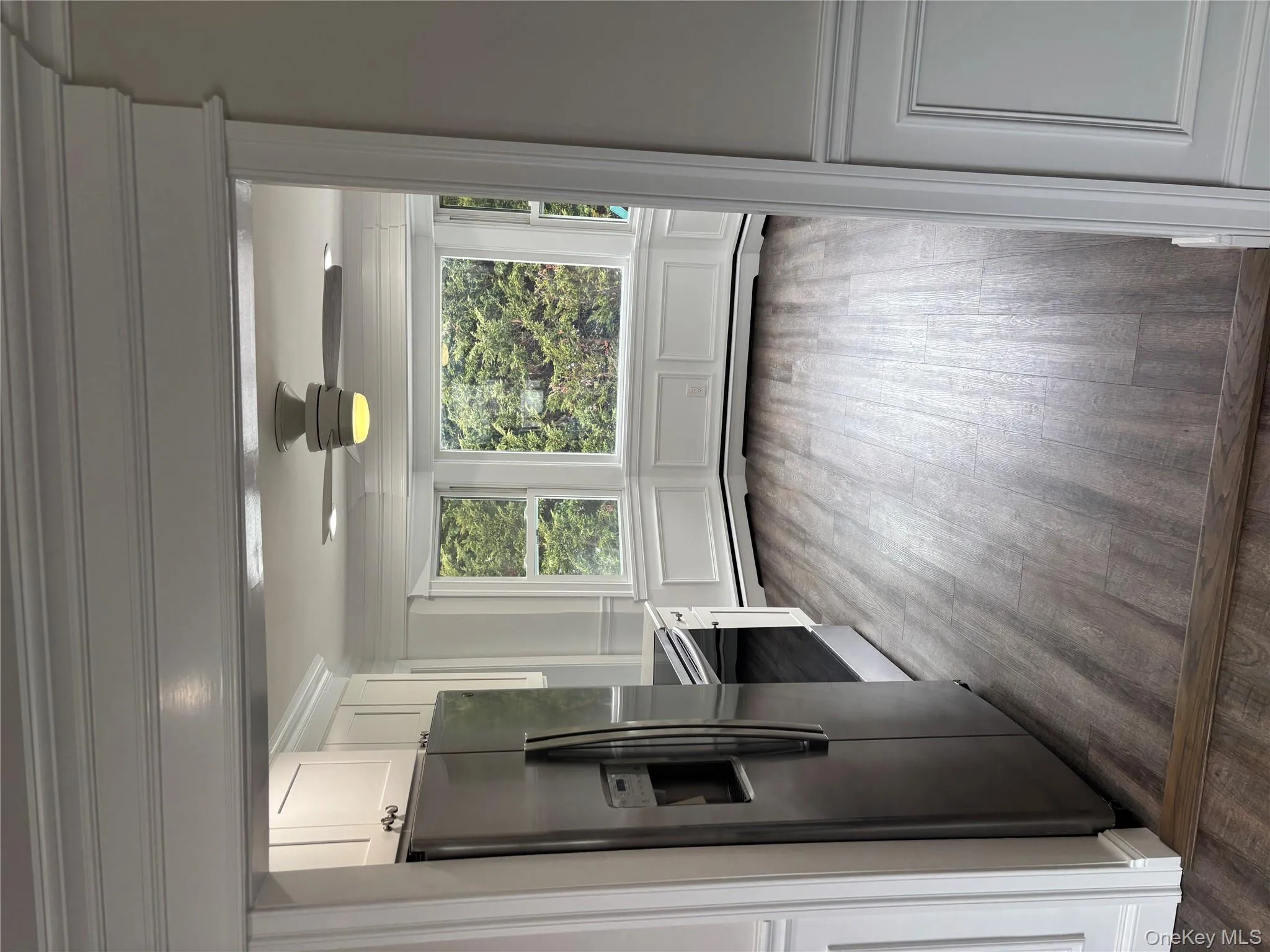 36 Cullen Avenue, Islip, NY, 3 Bedrooms Bedrooms, 6 Rooms Rooms,1 BathroomBathrooms,Residential Lease,For Rent,Cullen,0,951350 36 Cullen Avenue, Islip, NY, 3 Bedrooms Bedrooms, 6 Rooms Rooms,1 BathroomBathrooms,Residential Lease,For Rent,Cullen,0,951350